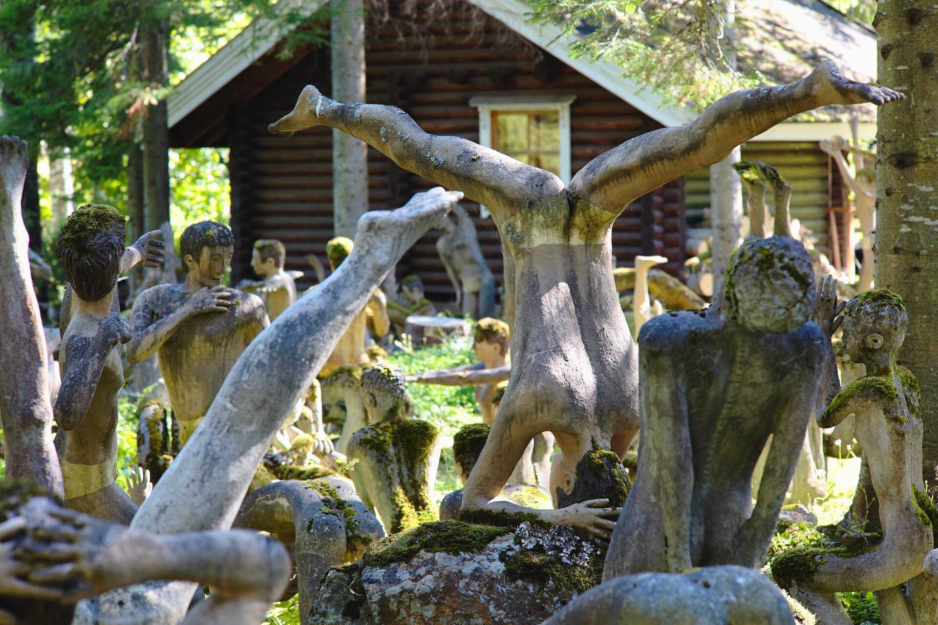 Парк скульптур Вейё Рёнккёнэна, Финляндия