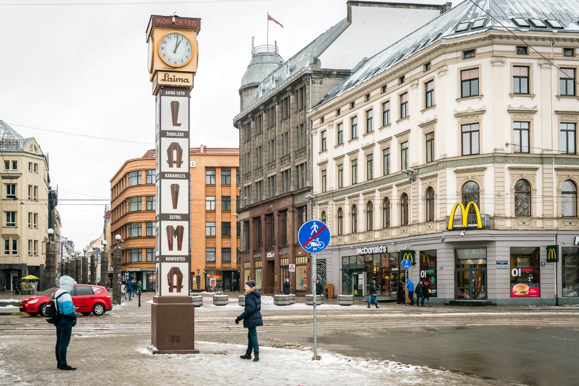 Знаменитые часы Лайма, Рига
