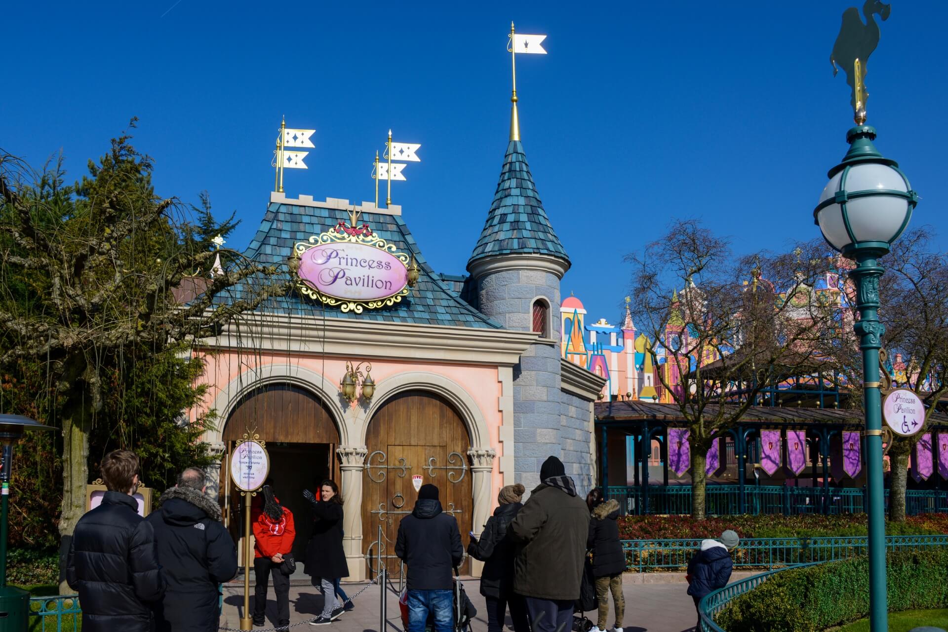 Страна фантазий (Fantasyland), Диснейленд, Париж