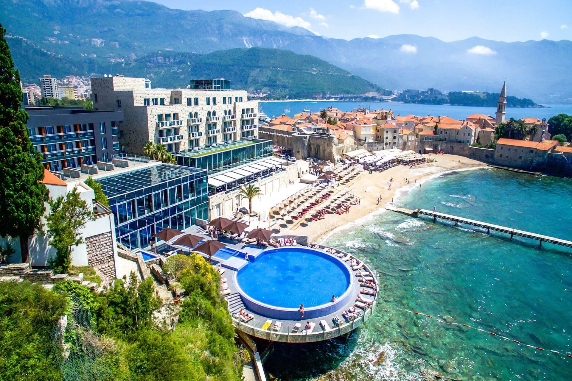 Avala Resort & Villas 4*, Будва