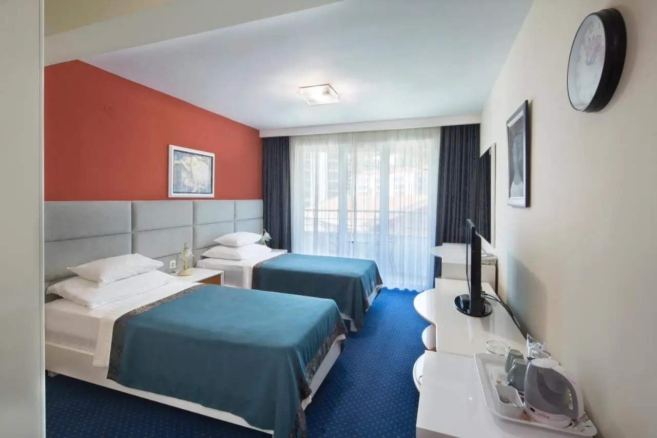 Hotel Bella Vista 4*, Будва