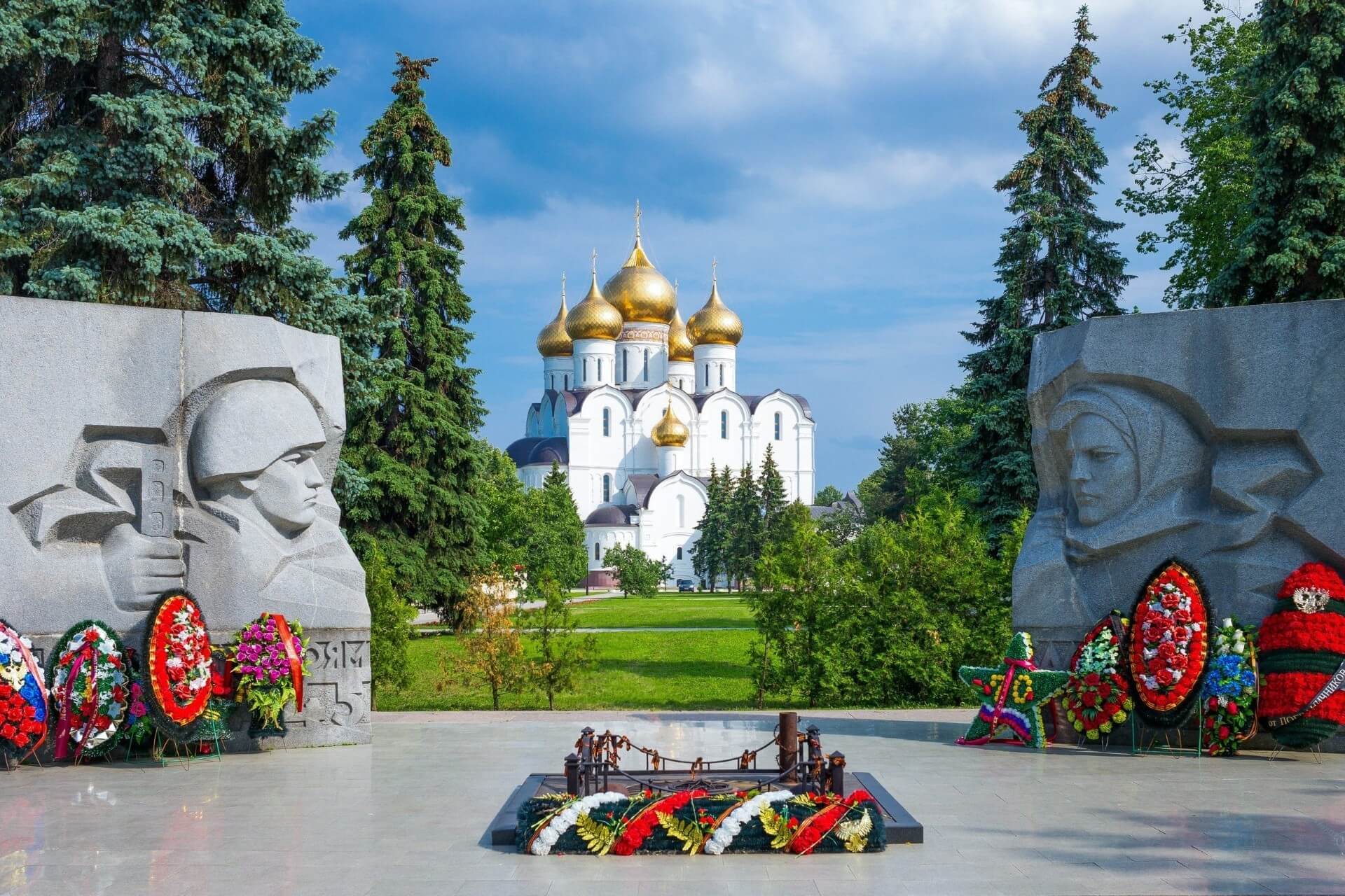 Памятник-монумент «Вечный огонь», Ярославль