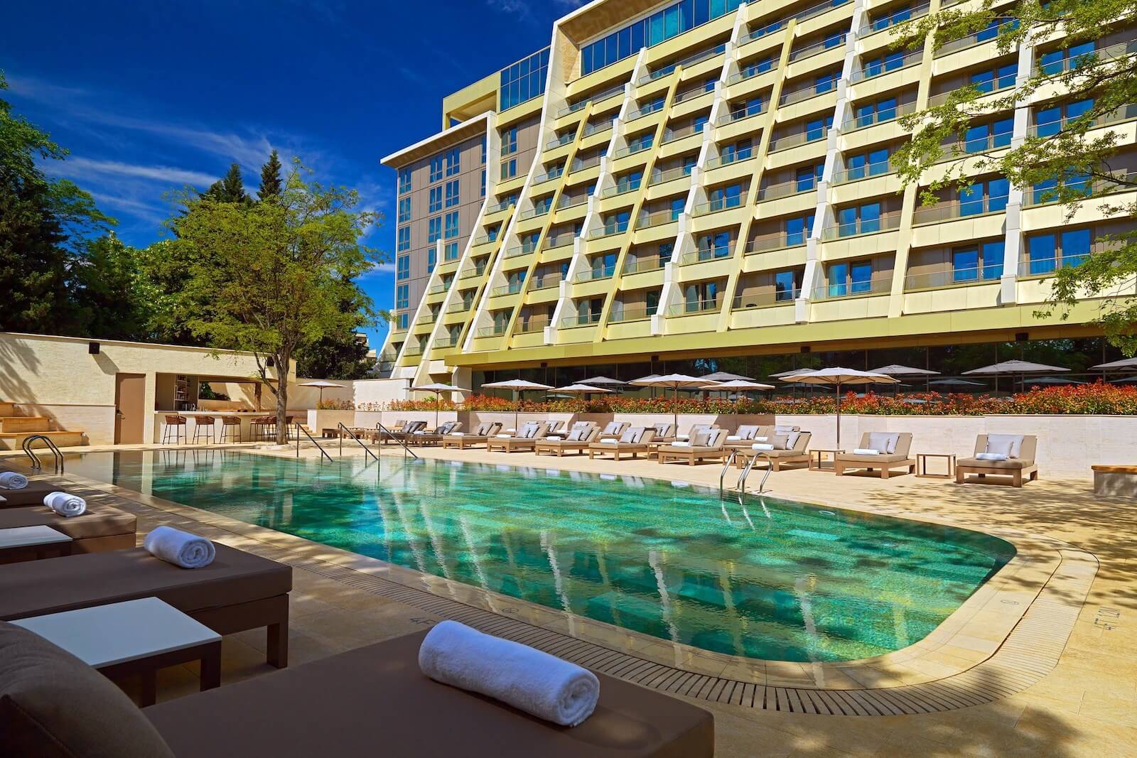 Sheraton Grand Tbilisi Metechi Palace 5*, Тбилиси