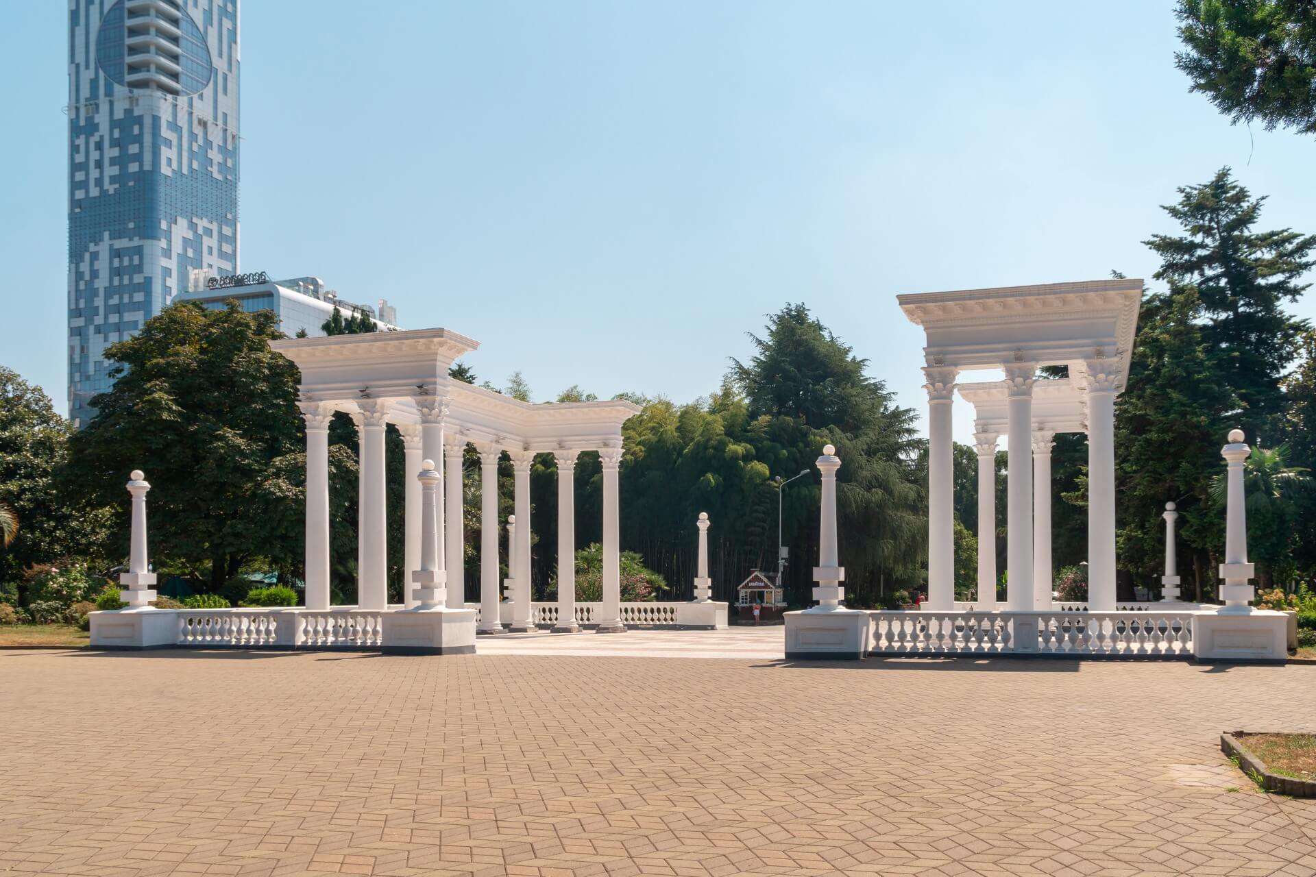Колоннады, Батуми