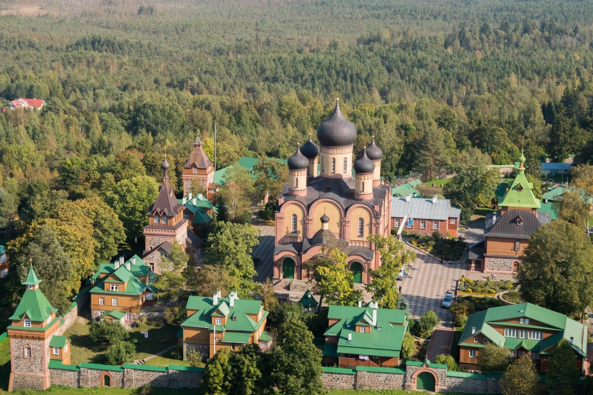 Поездка в Пюхтицкий монастырь, Эстония