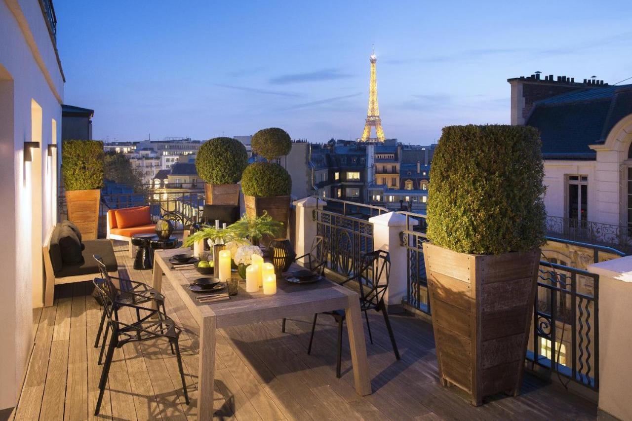 Hotel Marignan Champs-Elysées 5*, Париж