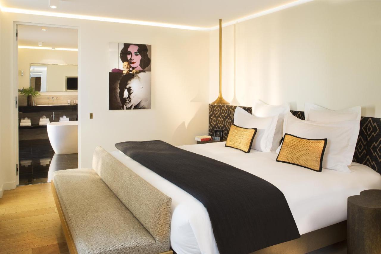 Hotel Marignan Champs-Elysées 5*, Париж