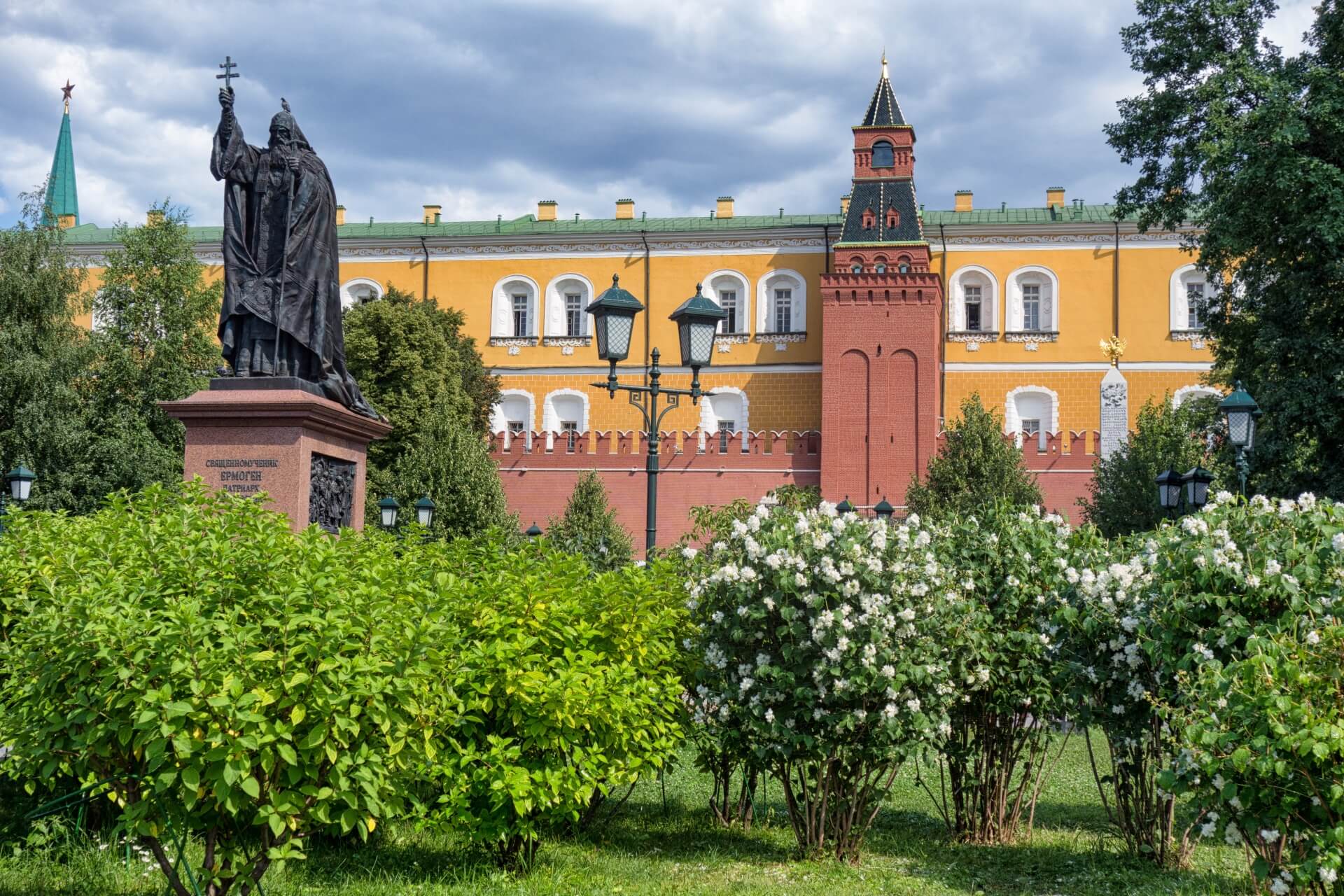 Александровский сад и Кремль, Москва