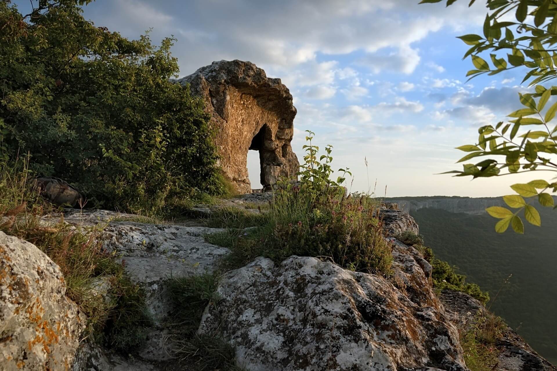 Город-крепость Мангуп-Кале, Крым