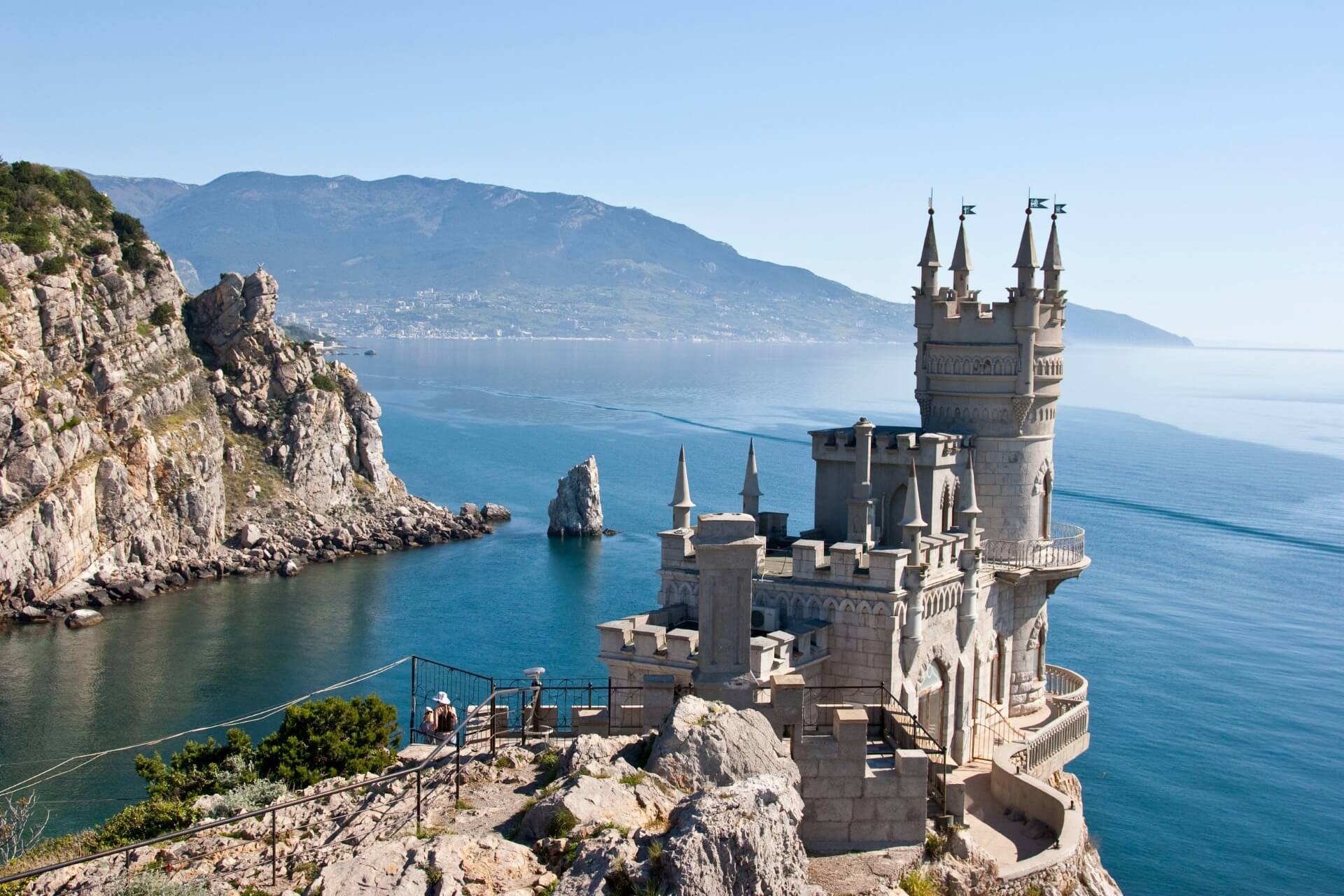 Ласточкино гнездо, Крым