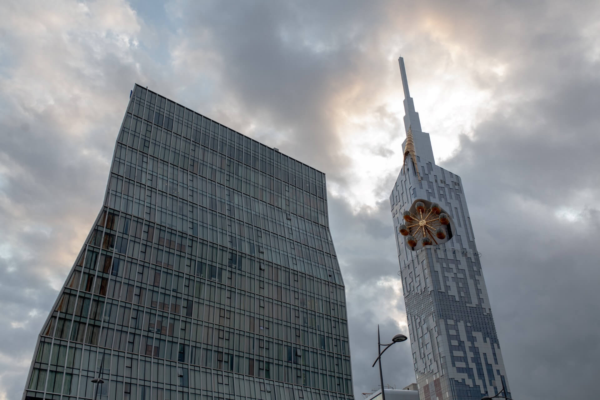 Небоскреб Batumi Tower с колесом обозрения, Батуми