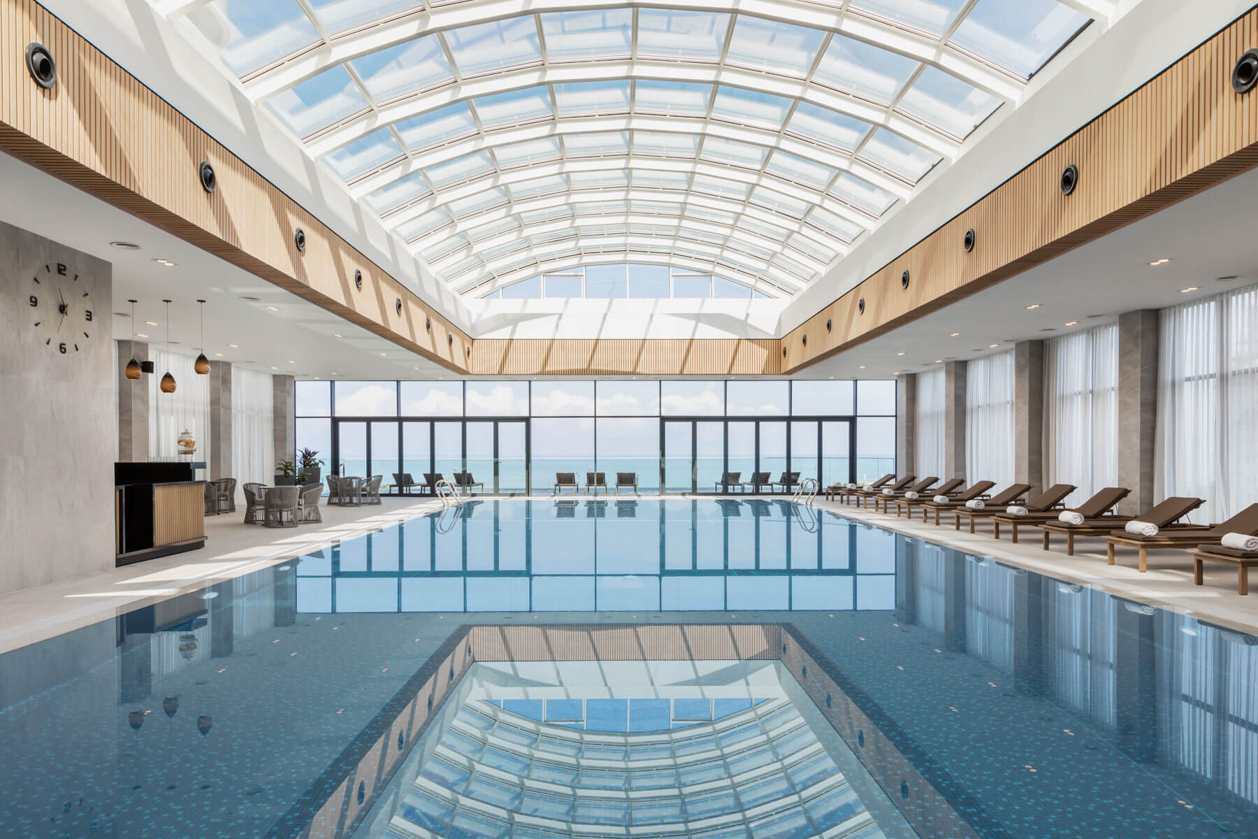 Courtyard by Marriott Batumi 4*, Батуми
