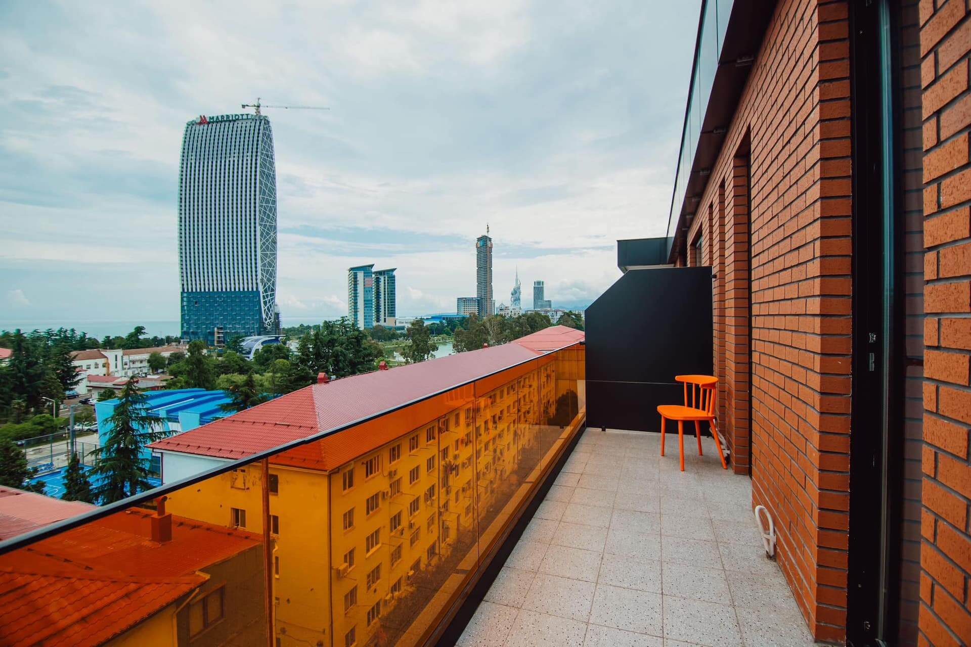 Graphic Hotel Batumi 4*, Батуми