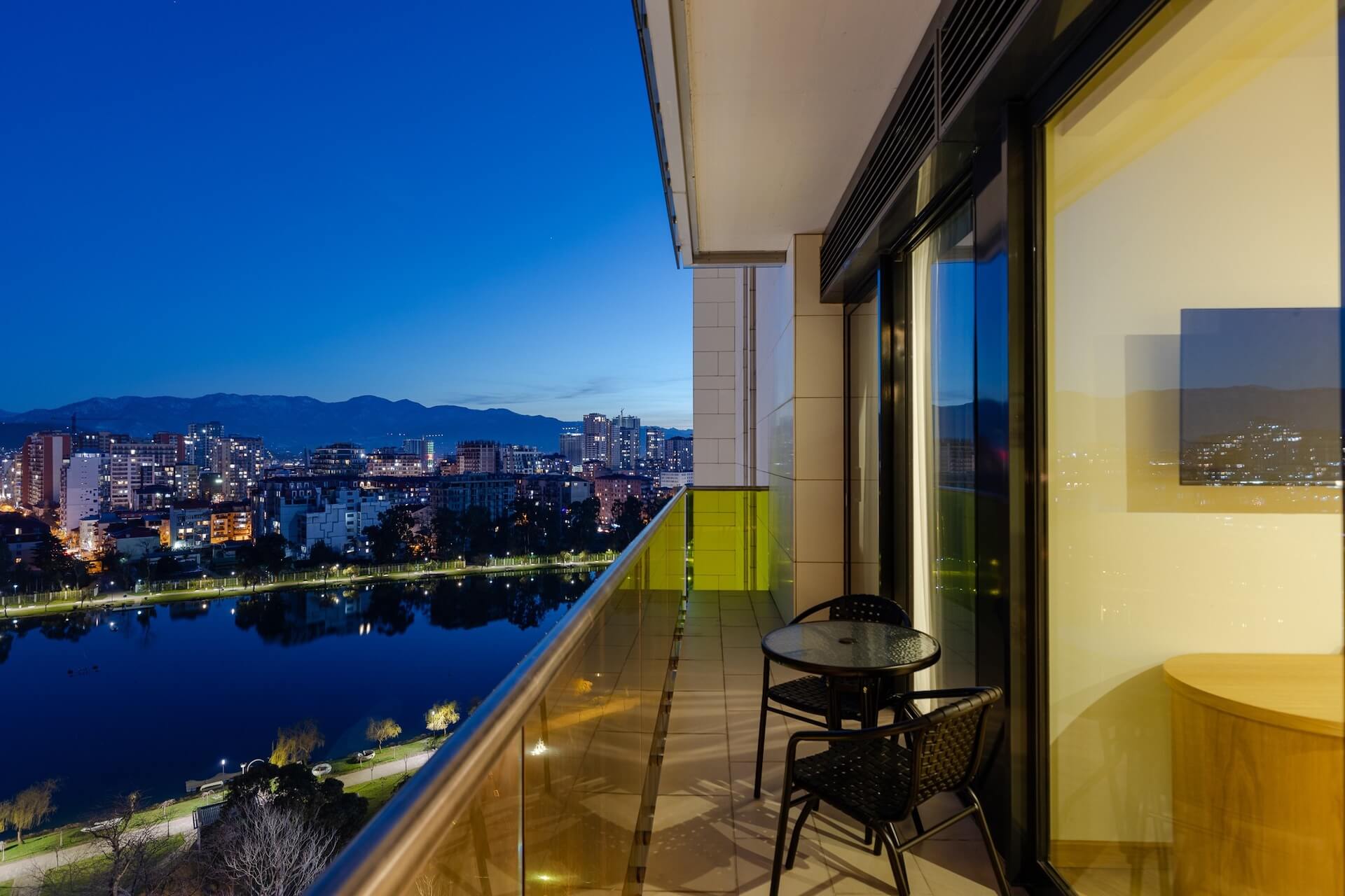 MiraMar Luxury Residences 4*, Батуми