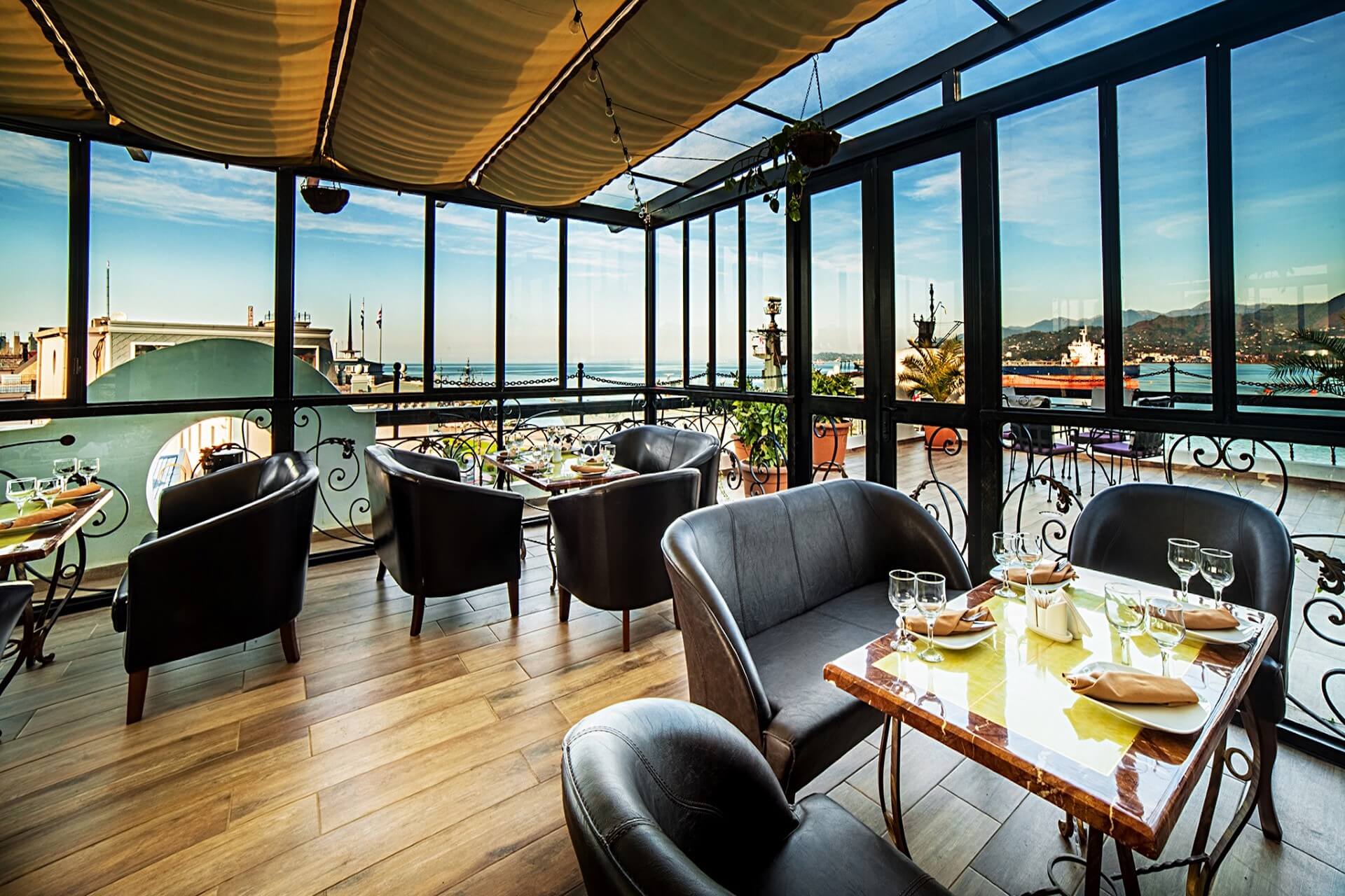 The Admiral Hotel 4*, Батуми