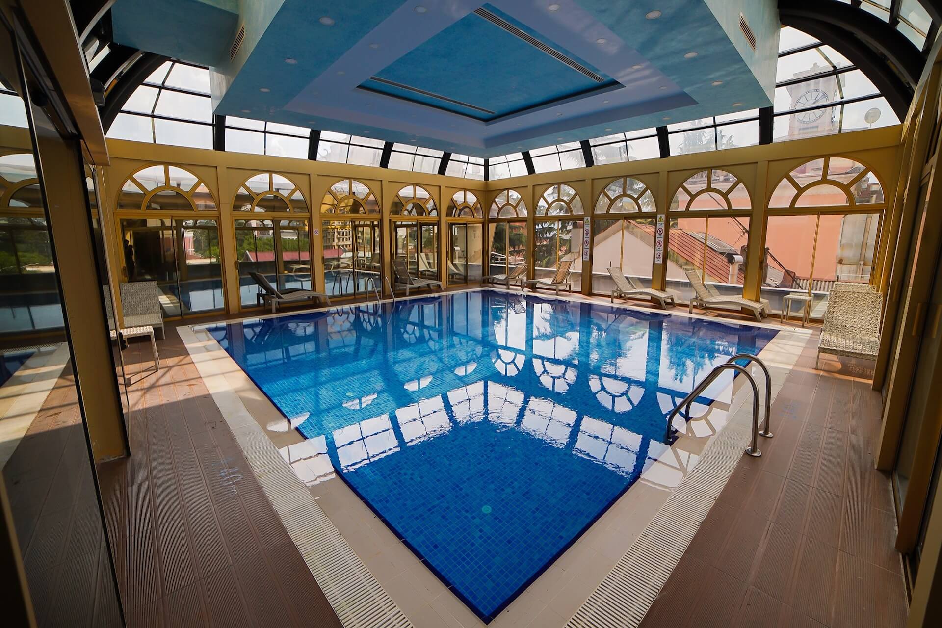 Wyndham Batumi 4*, Батуми