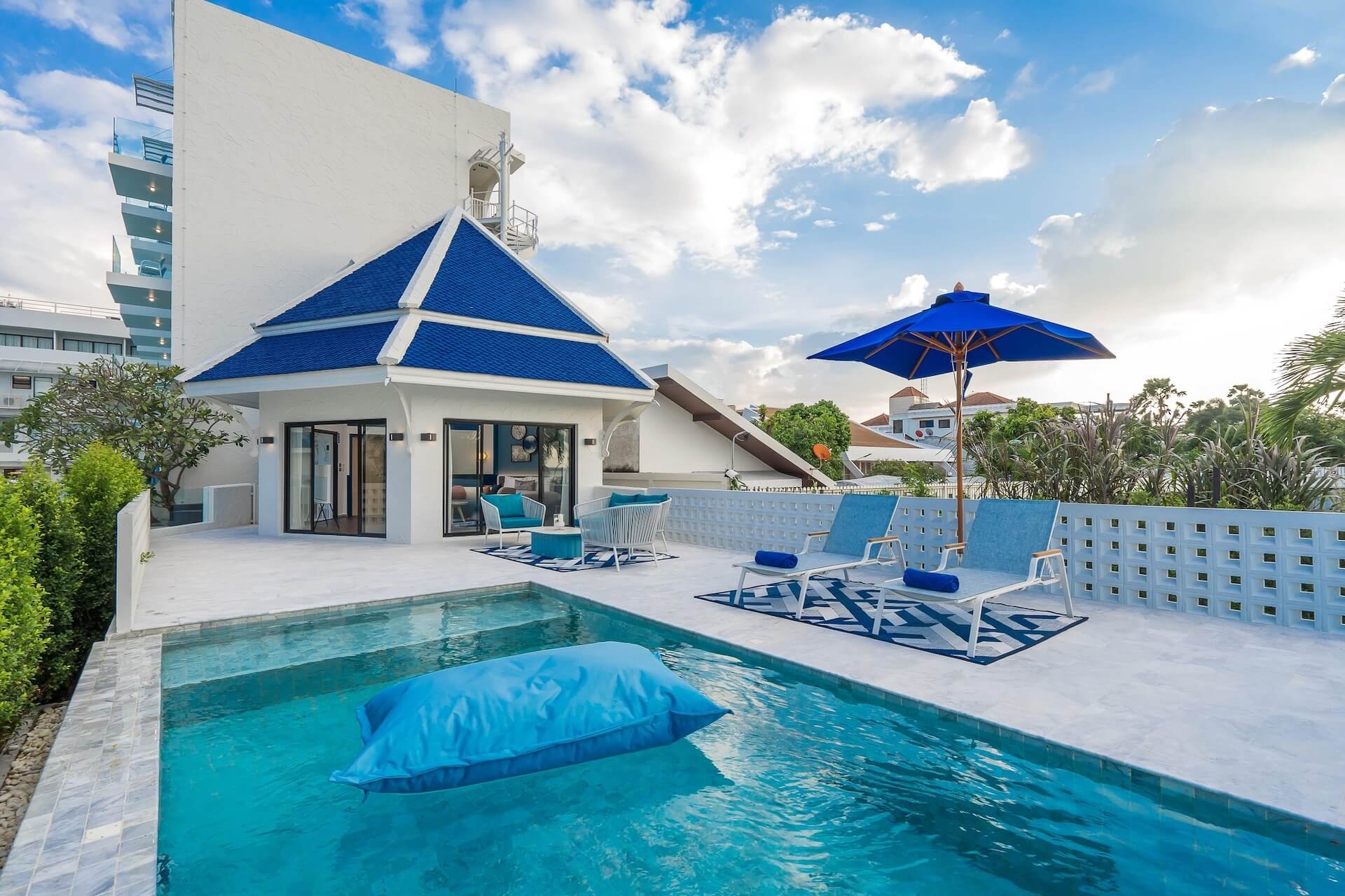 Kram Pattaya Resort 5*, Паттайя