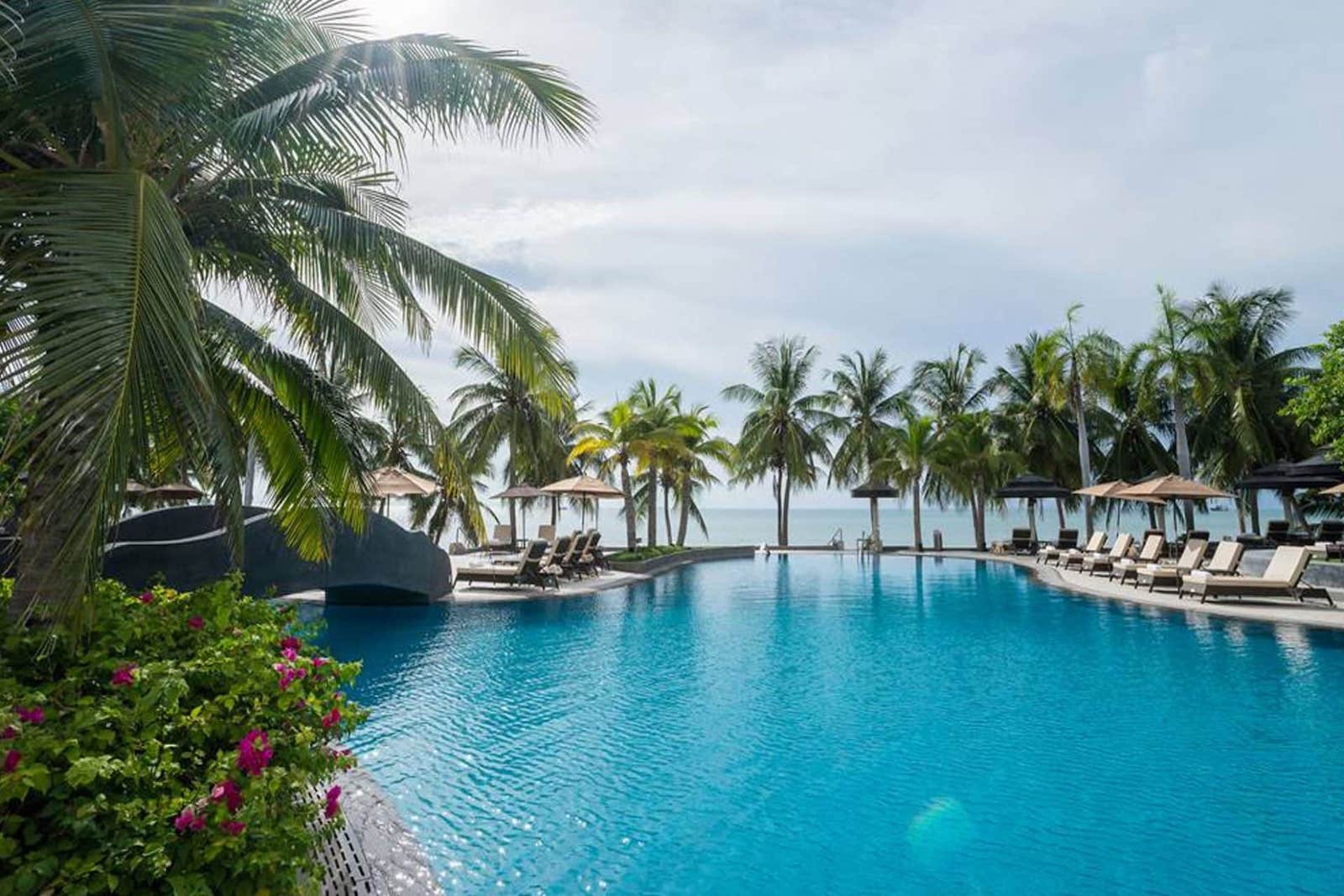 Royal Wing Suites & Spa 5*, Паттайя