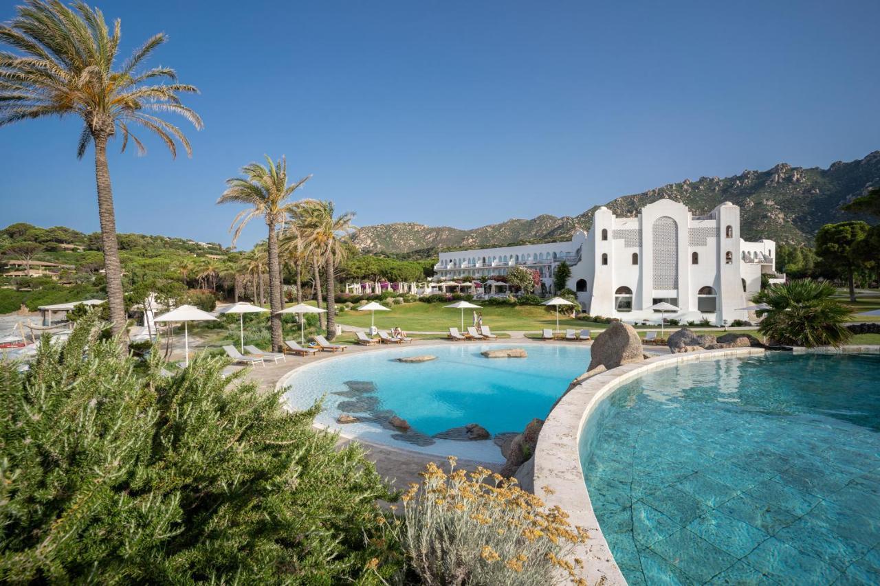 Falkensteiner Resort Capo Boi 5*, Вилласимиус