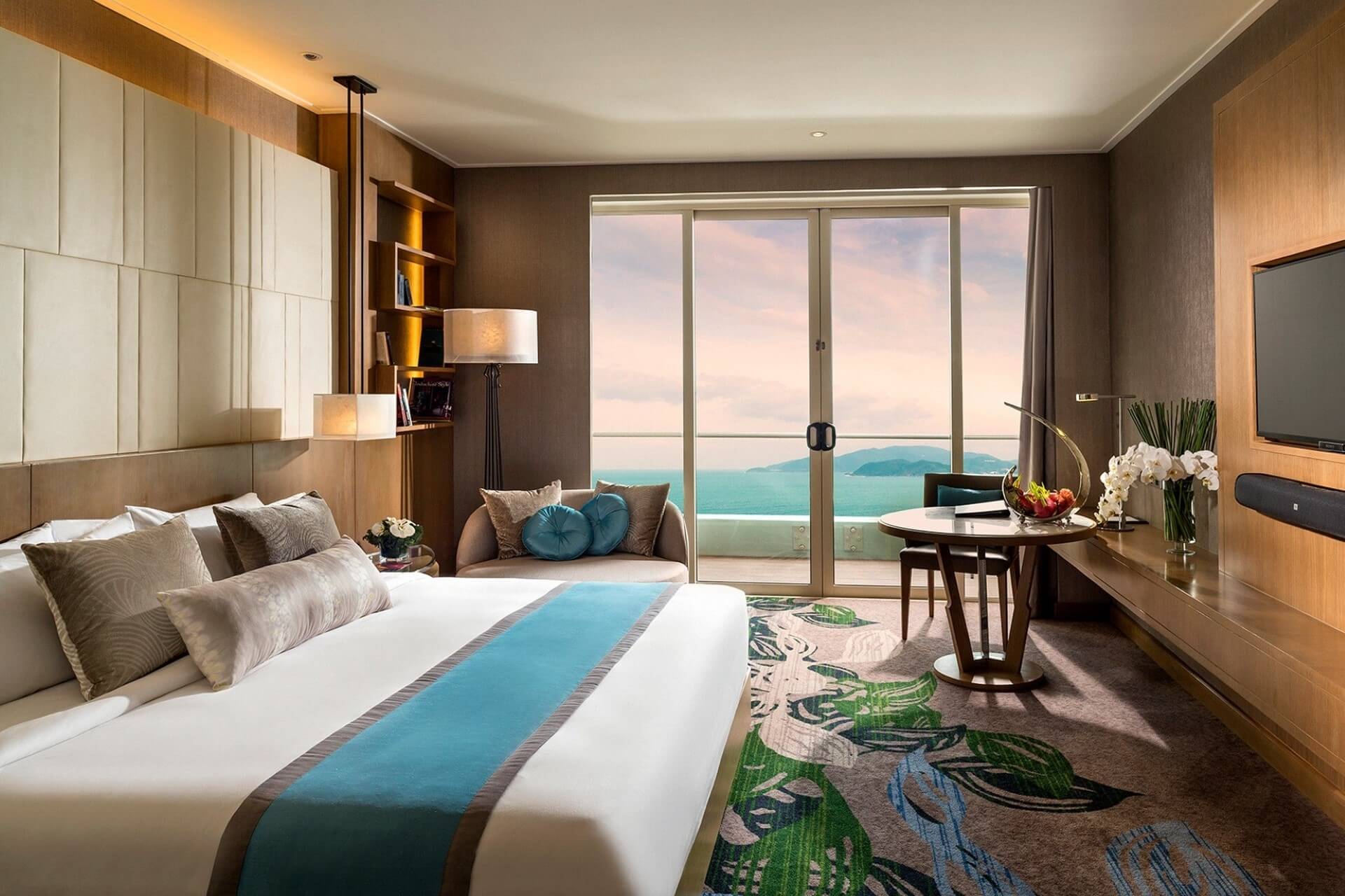 InterContinental Nha Trang 5*, Нячанг