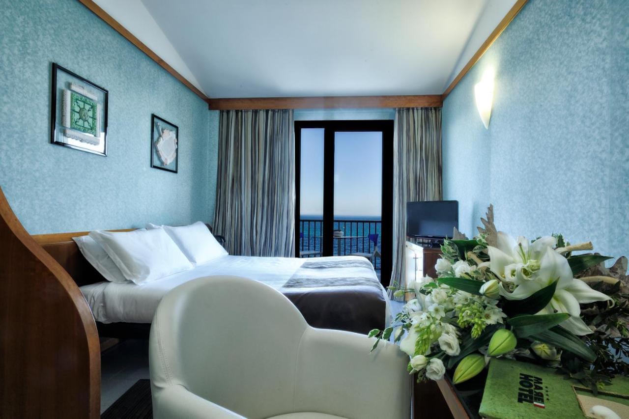 Mare Hotel 4*, Савона