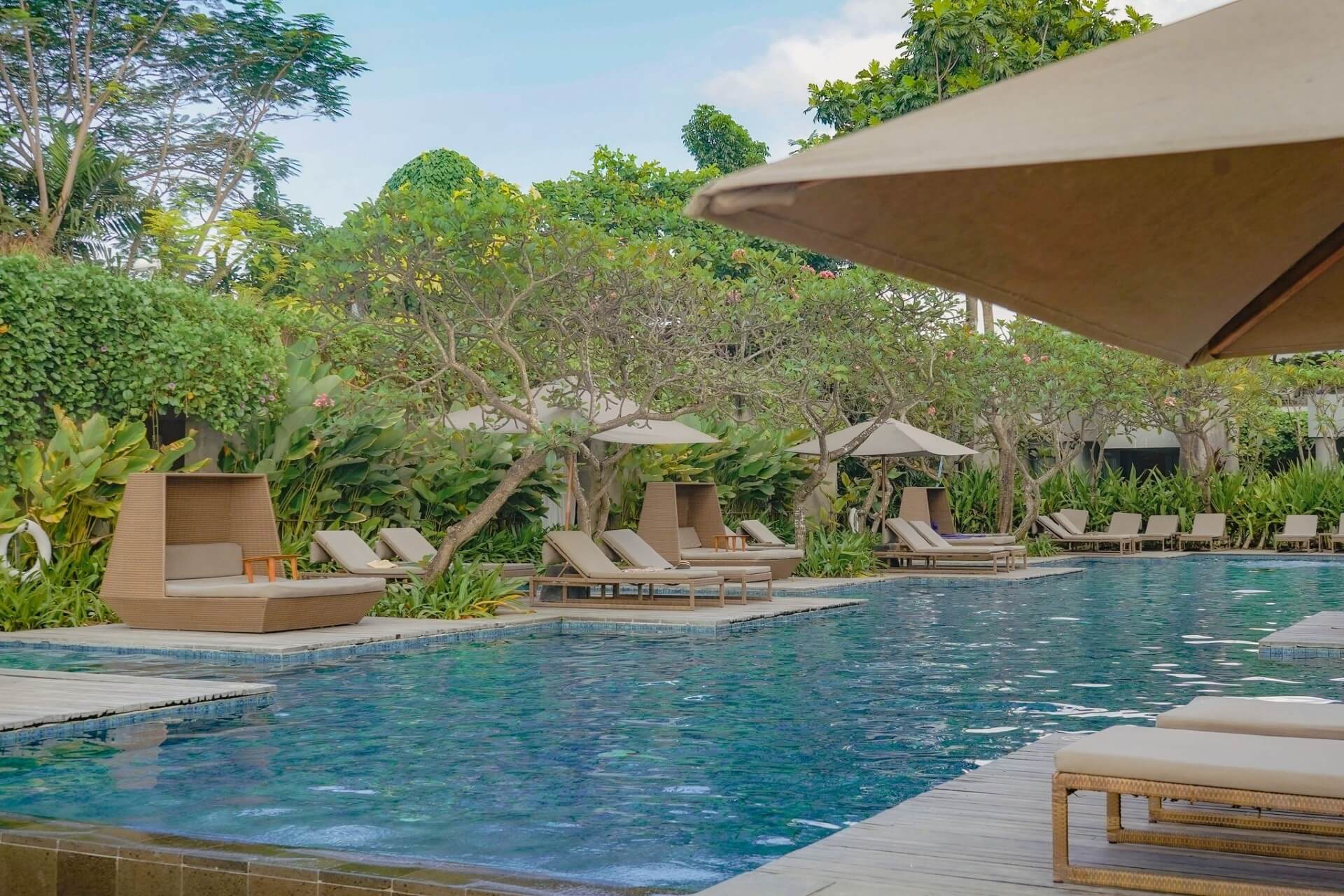 Maya Sanur Resort & Spa 5*, Бали
