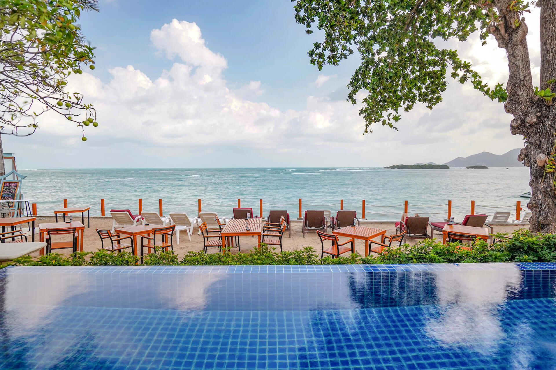 The Briza Beach Resort, Samui 4*, Самуи
