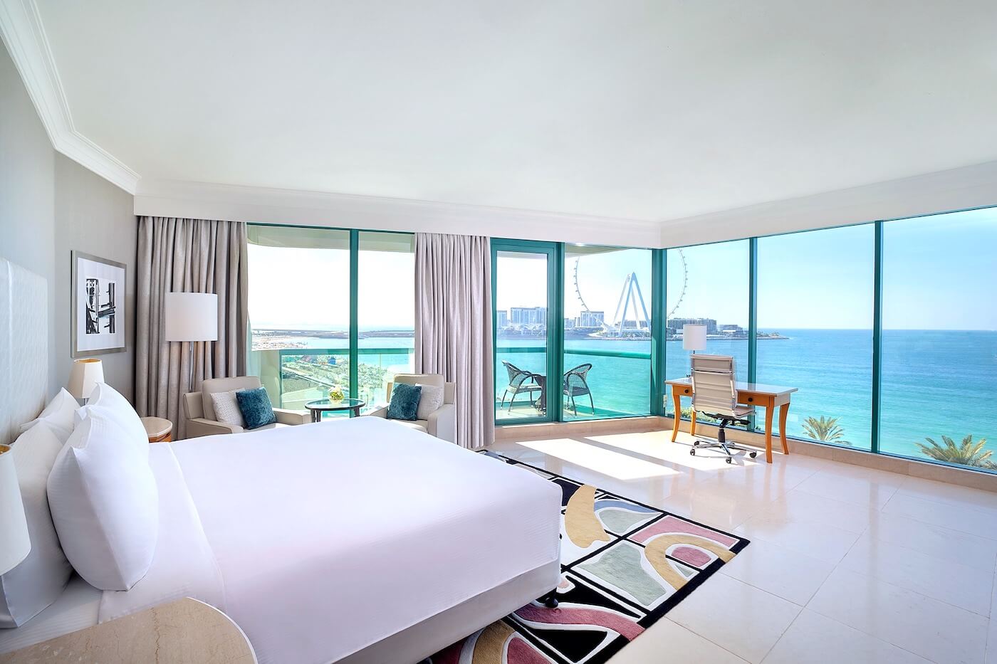 Hilton Dubai Jumeirah 5*, Дубай