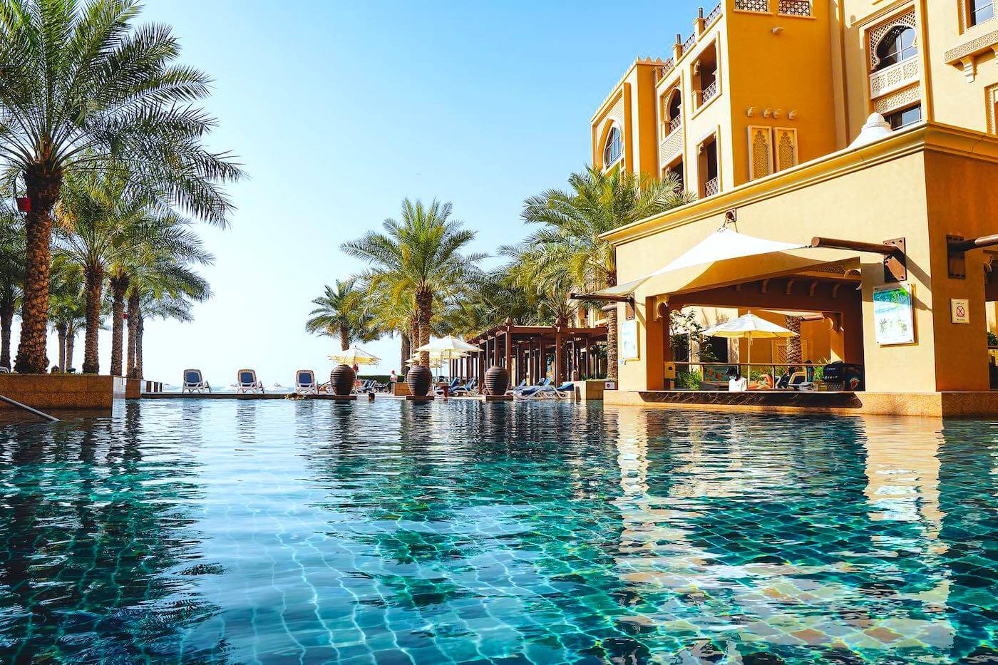 Sheraton Sharjah Beach Resort and Spa 5*, Шарджа