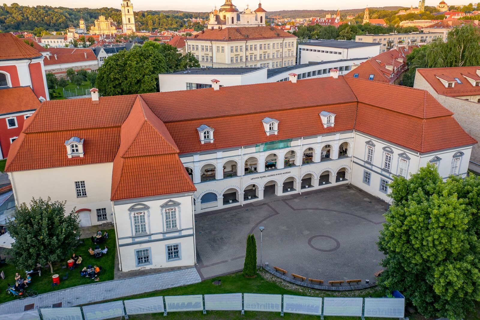 Литовский музей театра, музыки и кино, Вильнюс
