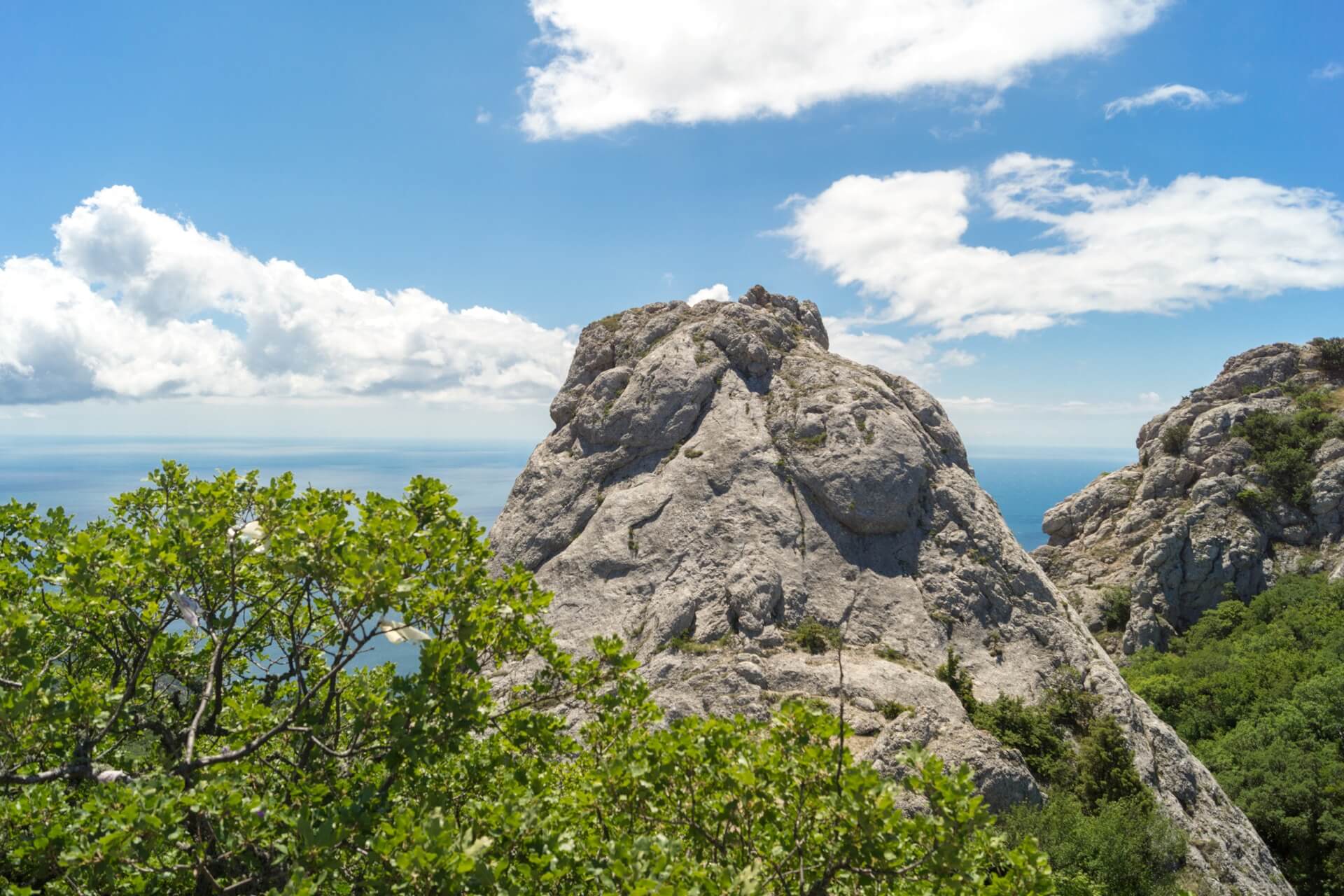 Храм Солнца, Крым