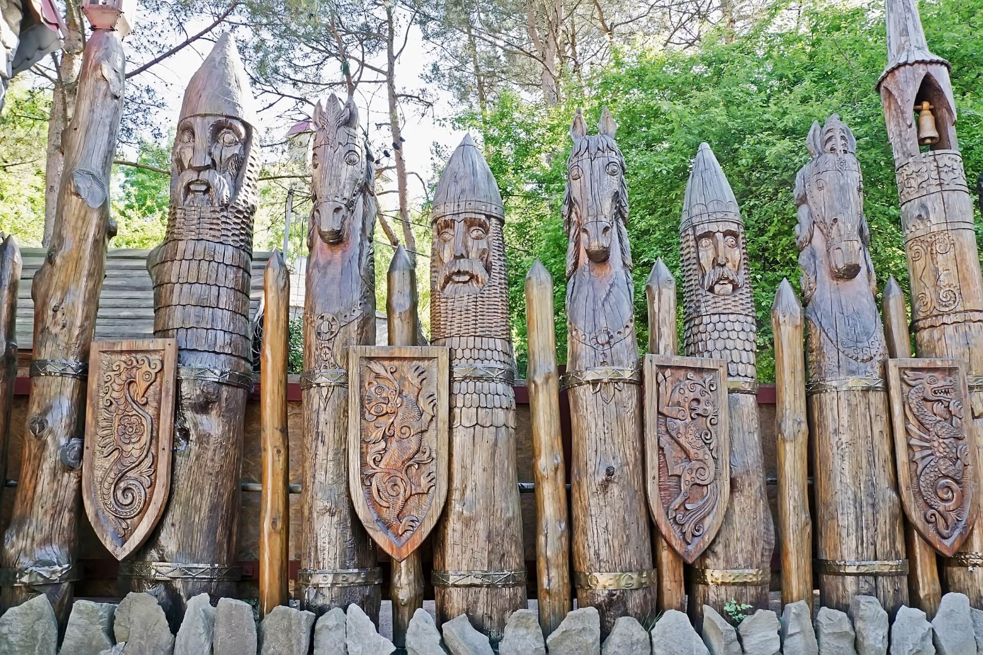 Поляна сказок, Ялта