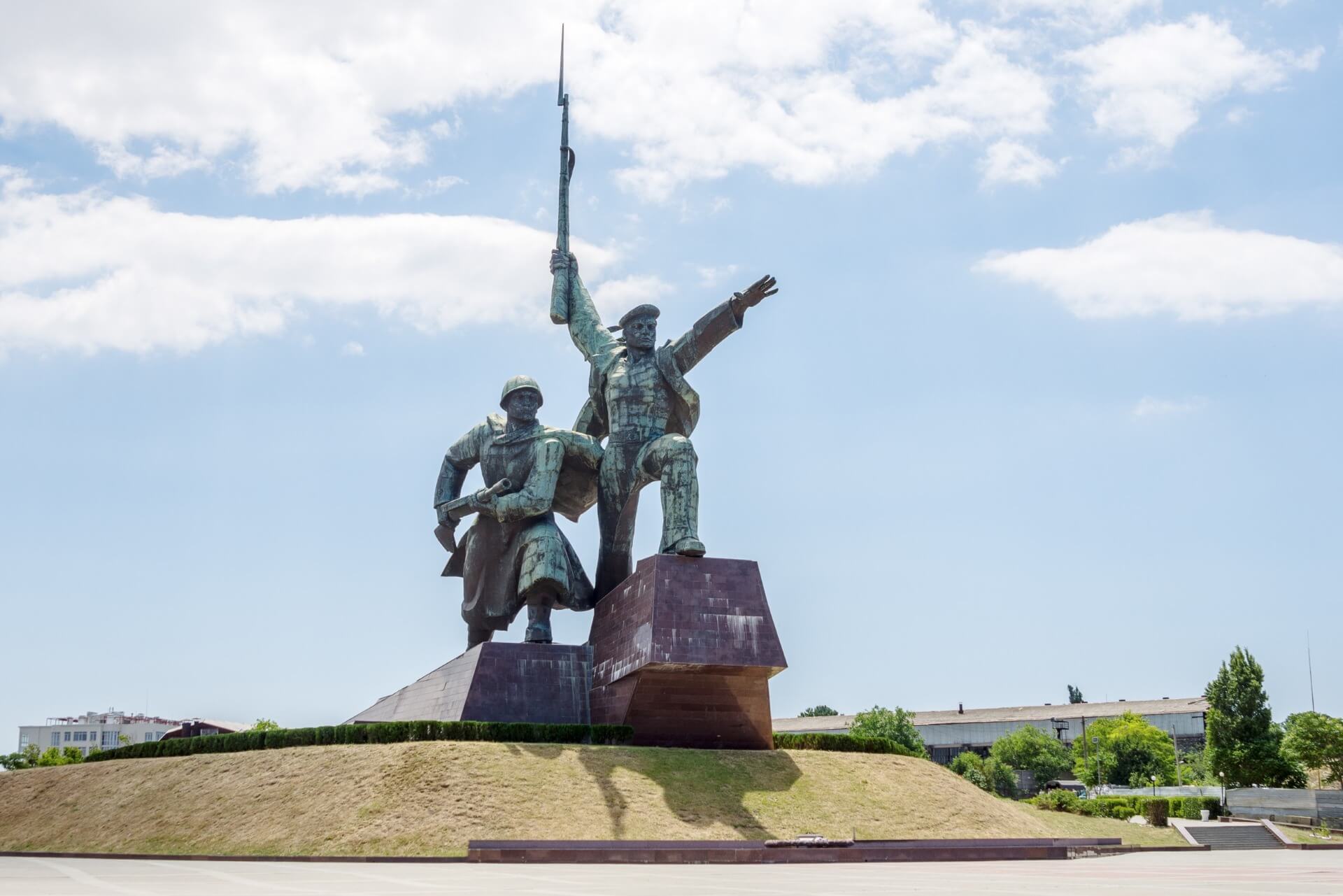 Памятник солдату и матросу, Севастополь