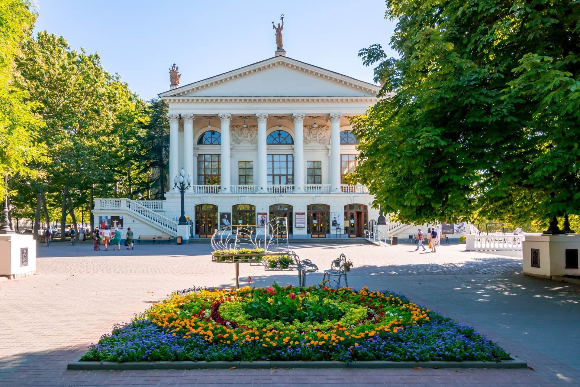 Театр имени Луначарского, Севастополь