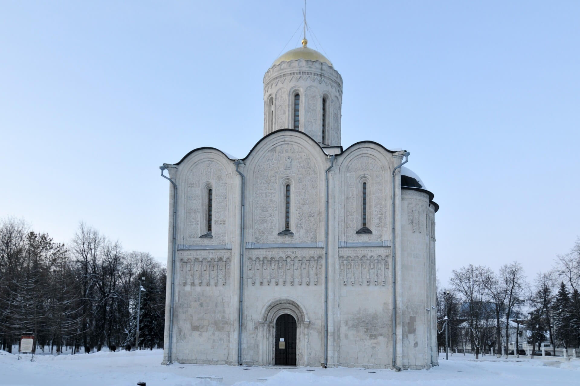 Дмитриевский собор, Владимир