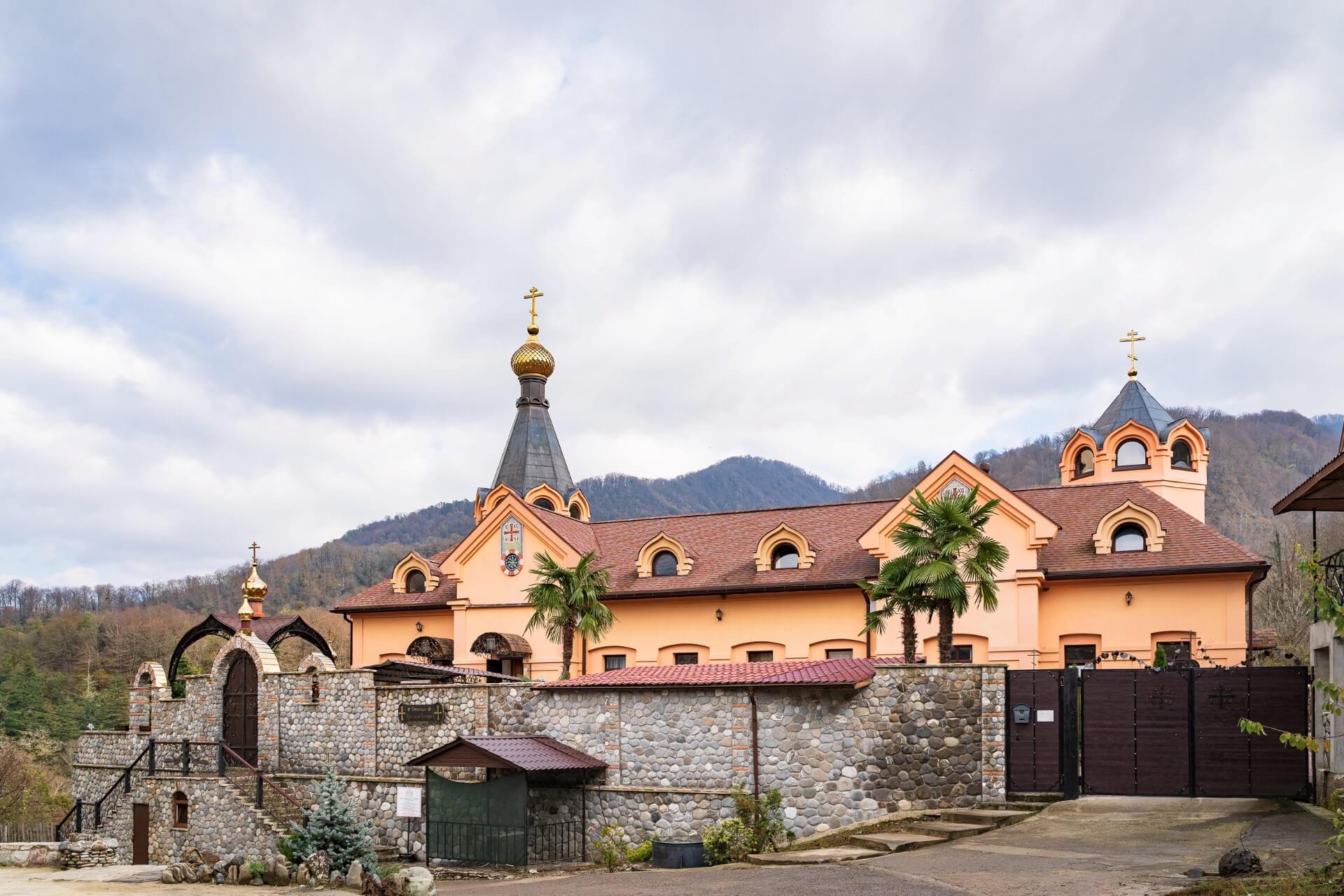 Монастырь Крестовая пустынь, Сочи