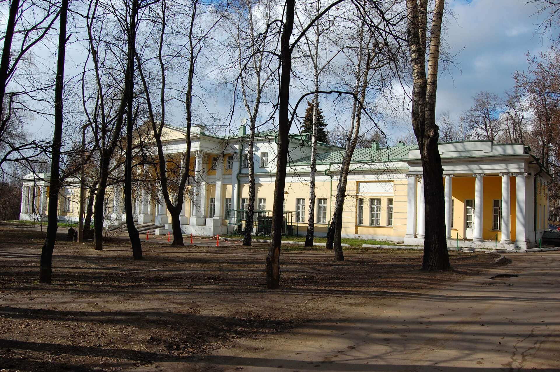 Дача Строганова на Яузе, Москва