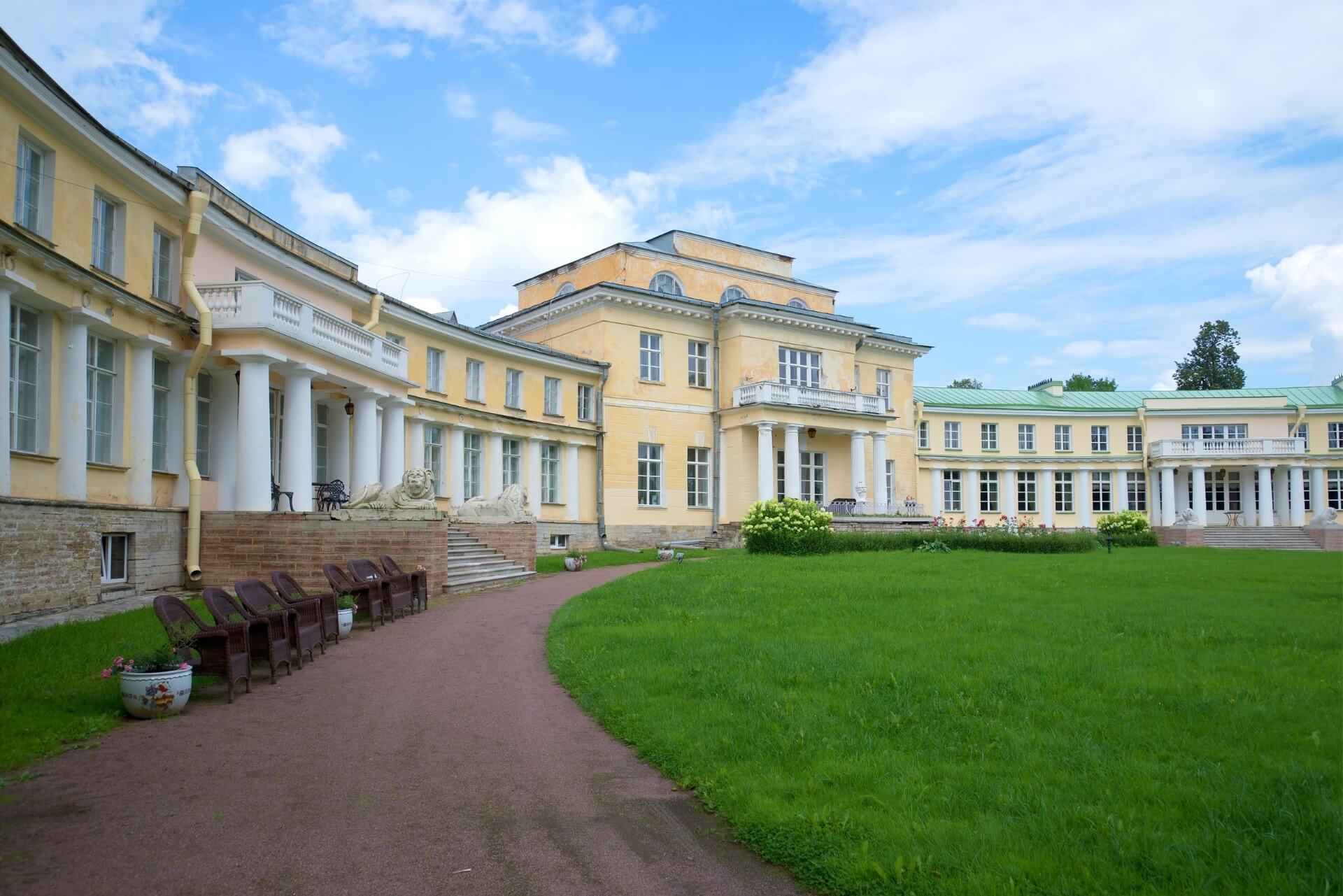 Усадьба Марьино, Адрианово