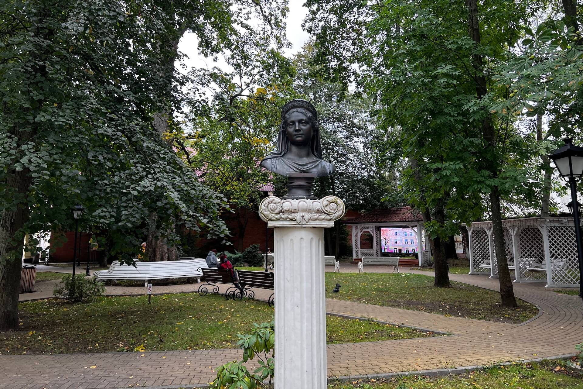 Сквер королевы Луизы, Зеленоградск