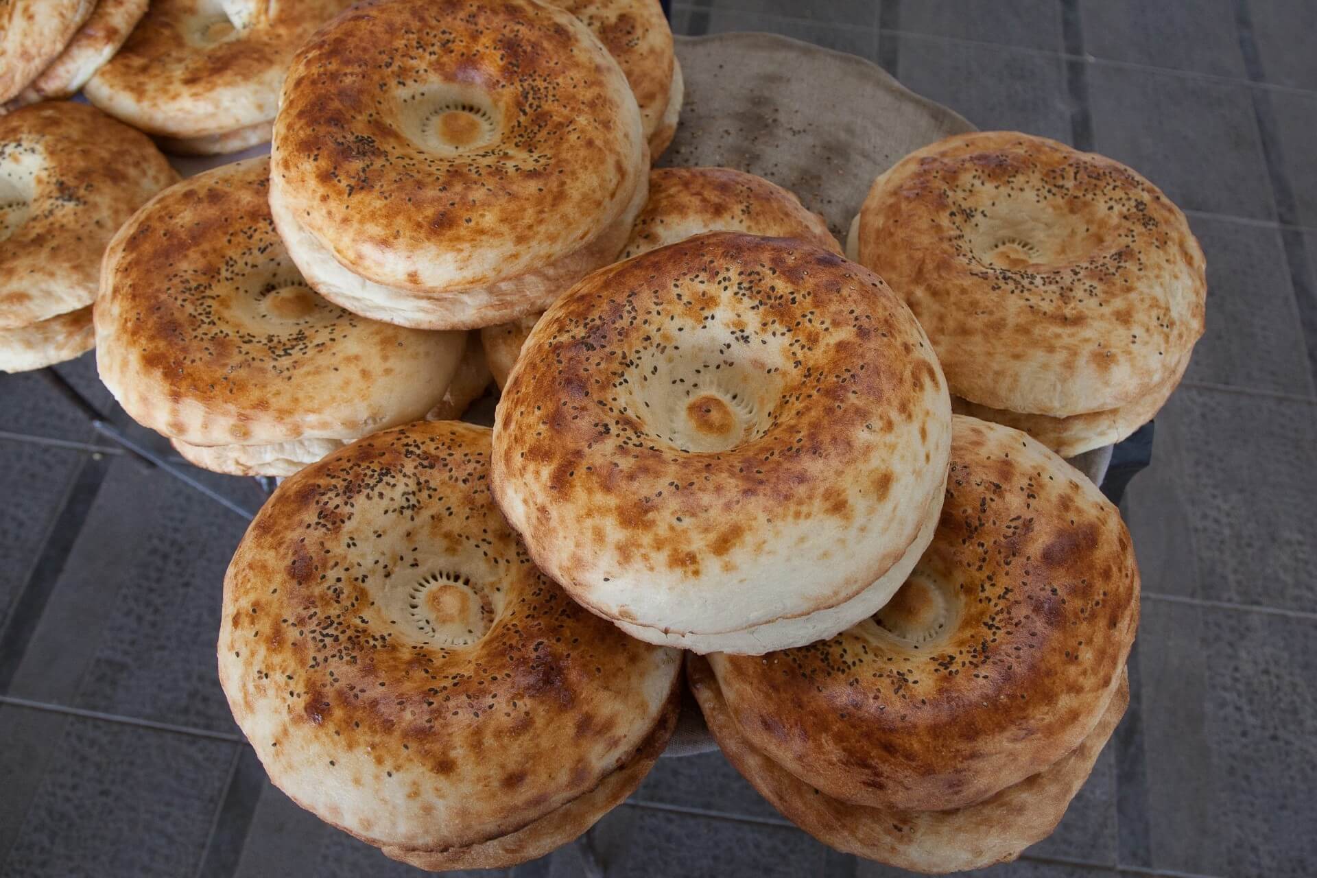 Лепёшки, Узбекистан