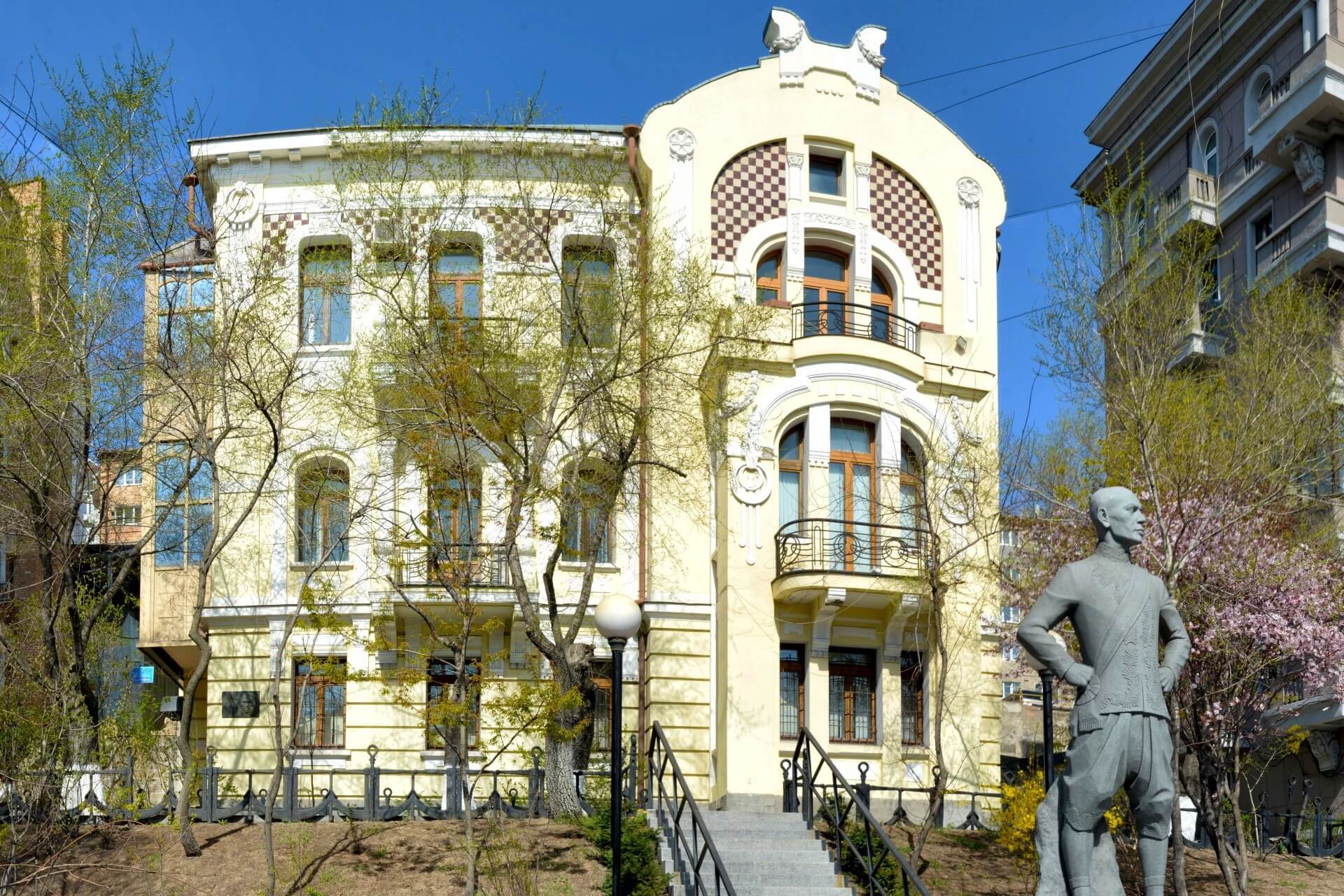 Особняк Бринеров, Владивосток