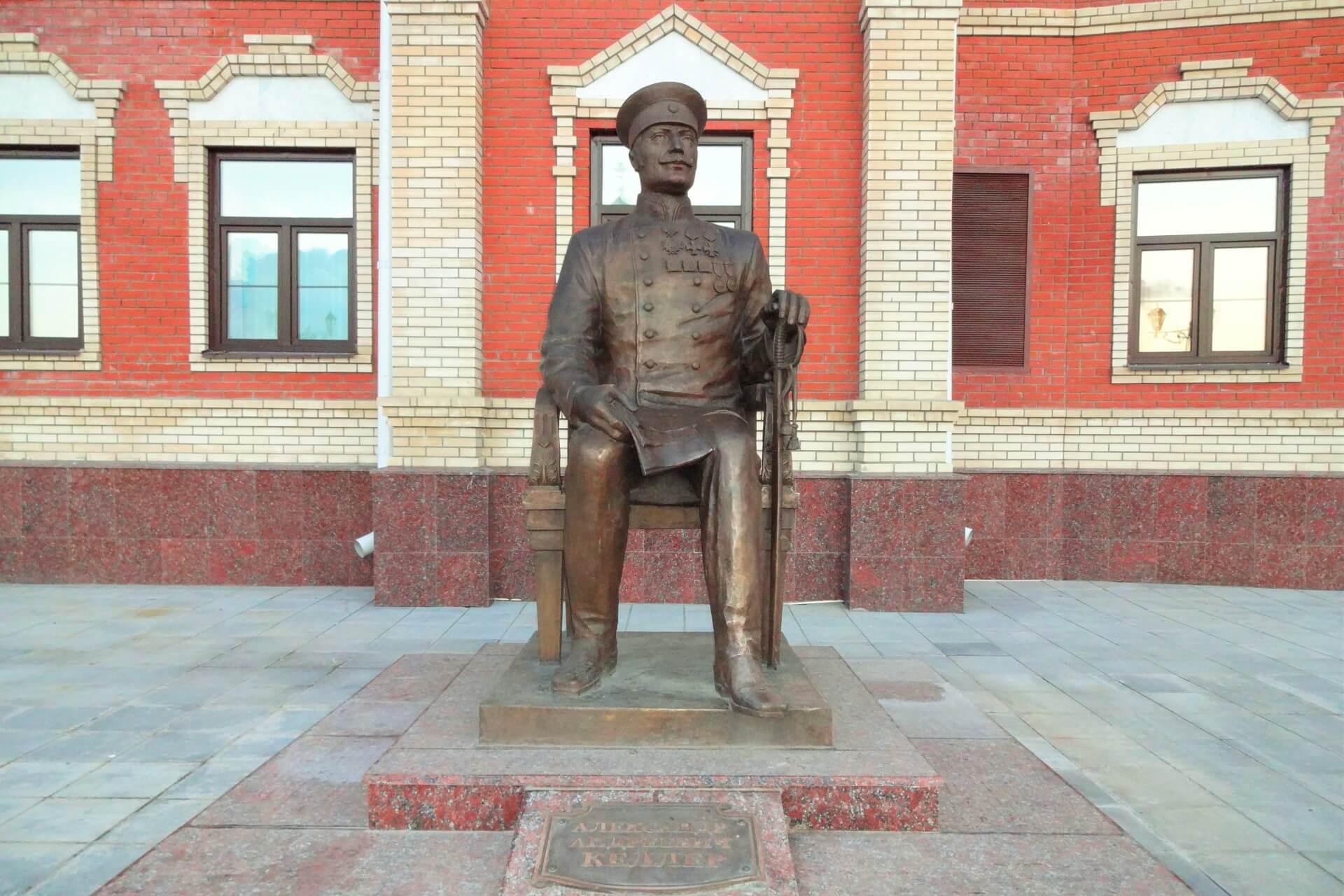 Памятник Александру фон Келлеру, Йошкар-Ола