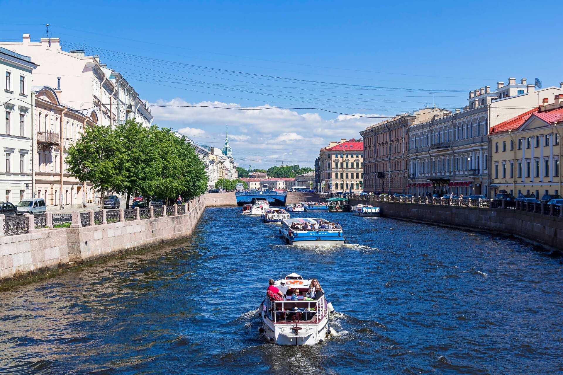 На моторном катере — по рекам и каналам, Санкт-Петербург