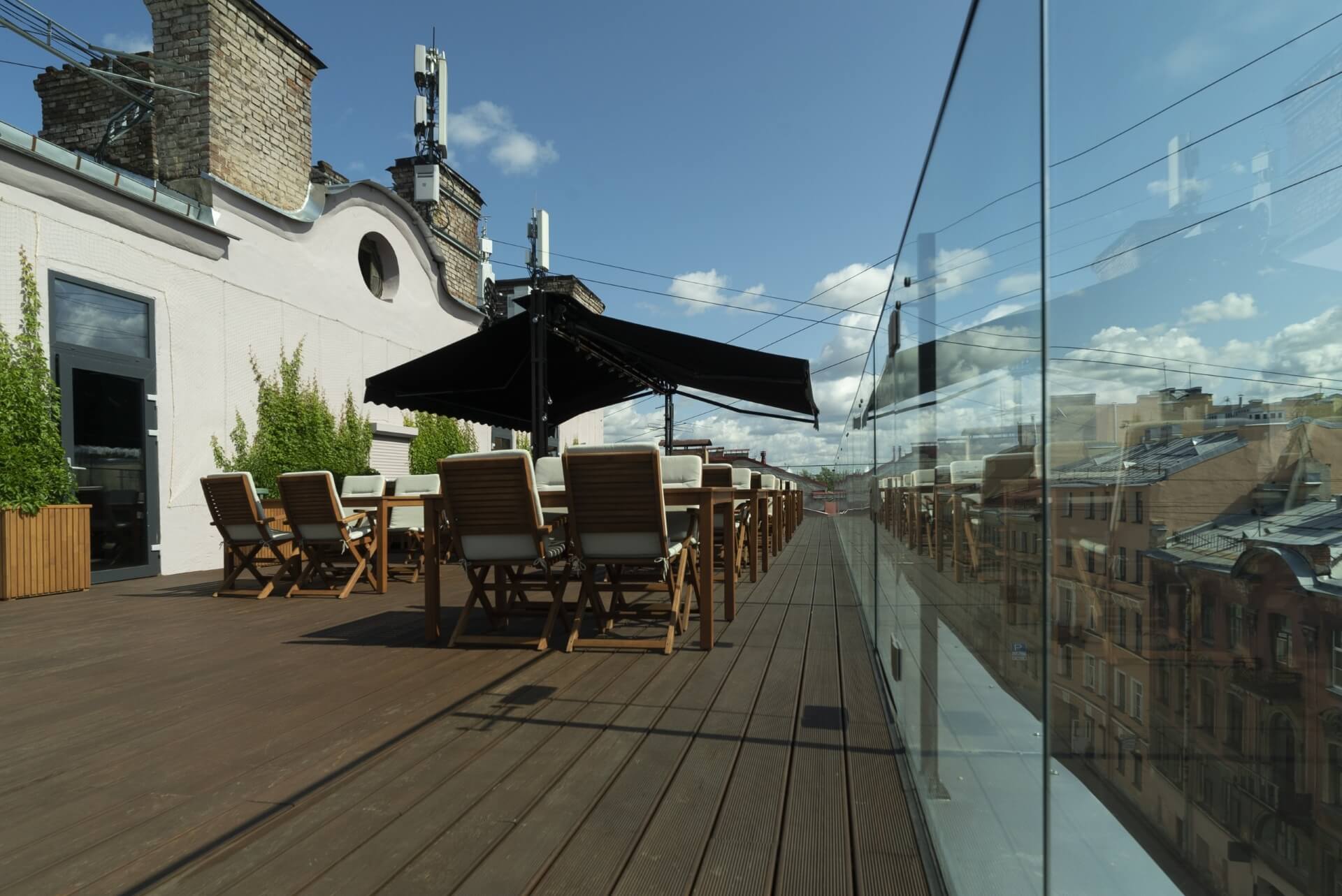 Ресторан Dead poets rooftop, Санкт-Петербург