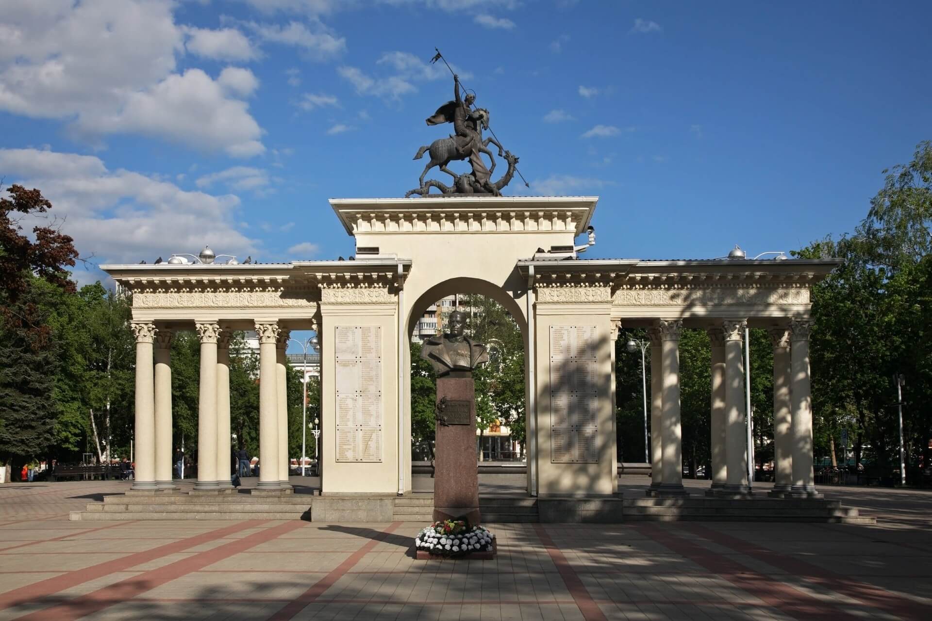 Сквер имени Георгия Жукова, Краснодар
