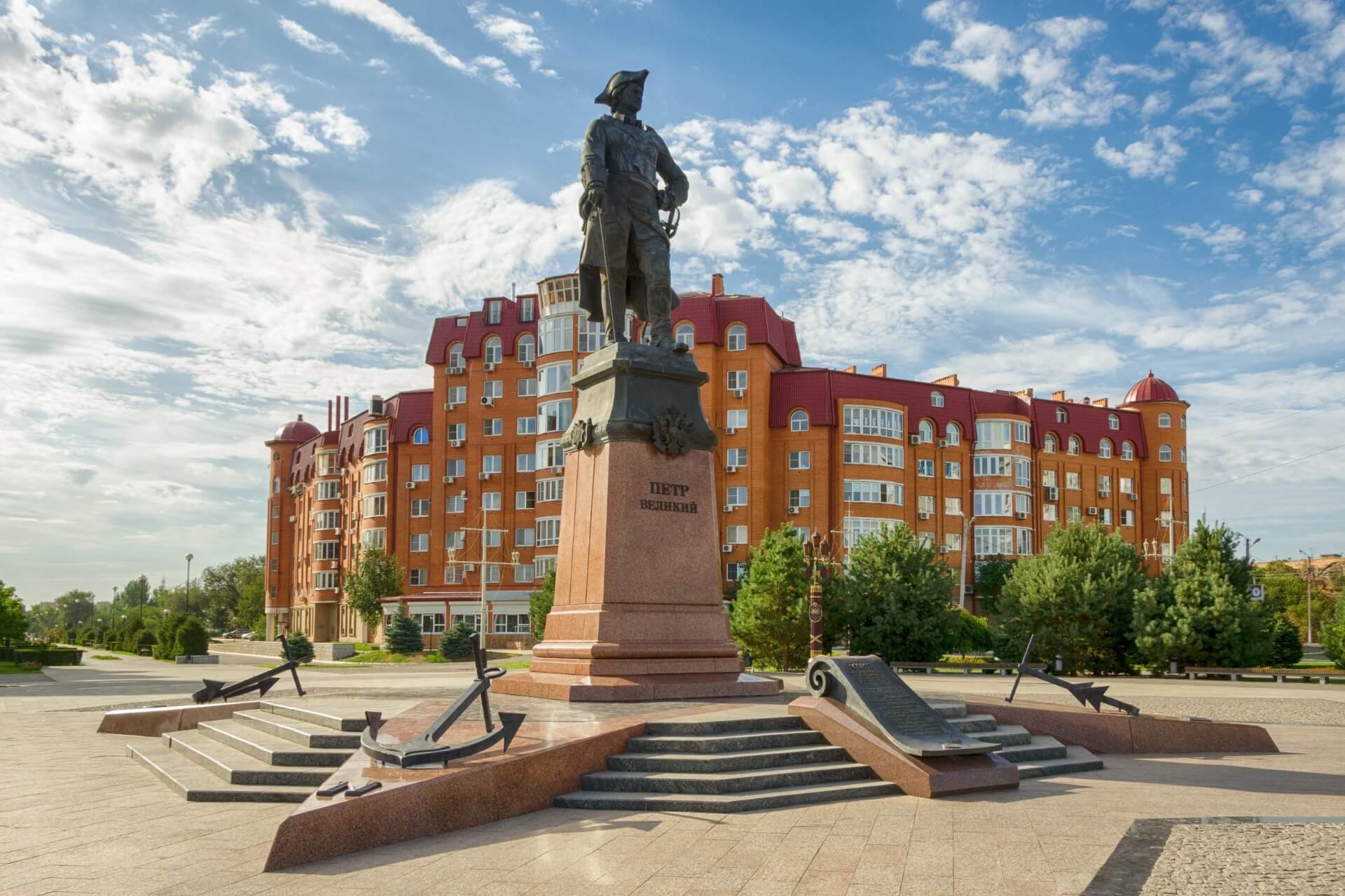 Площадь Петра I, Астрахань
