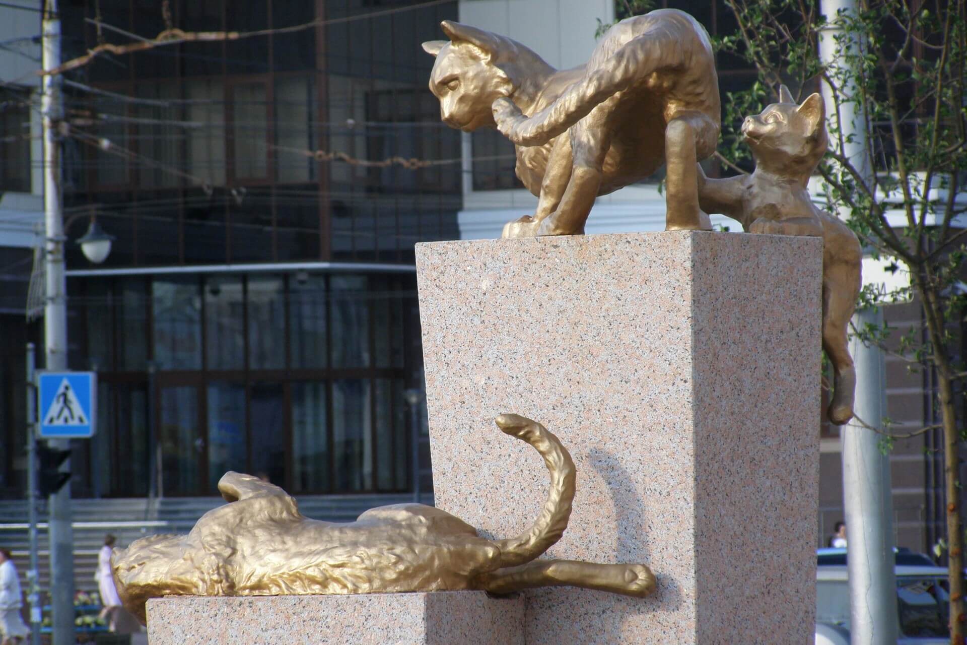 Сквер Сибирских кошек, Тюмень