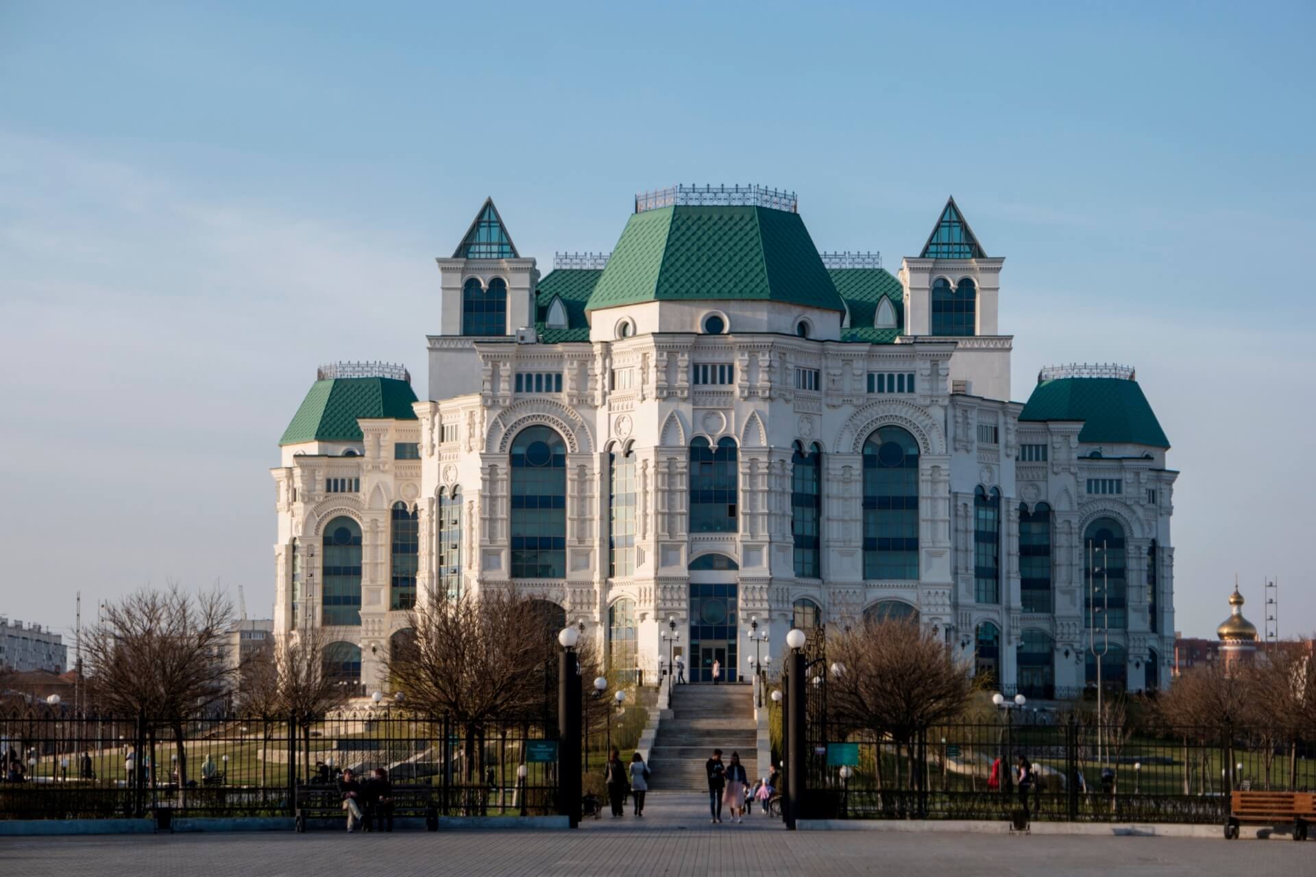Театр оперы и балета, Астрахань