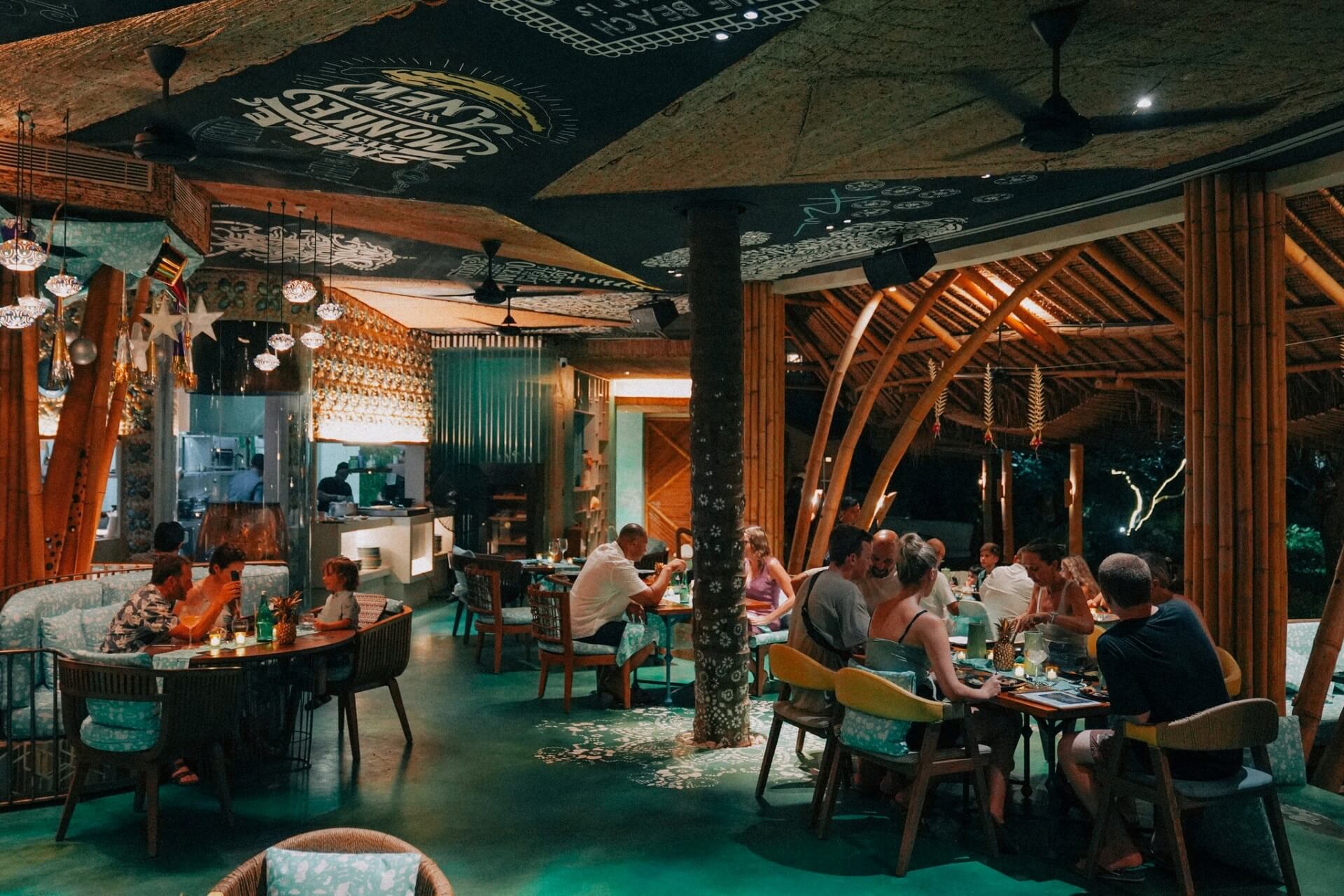 Azul Beach Club, Бали