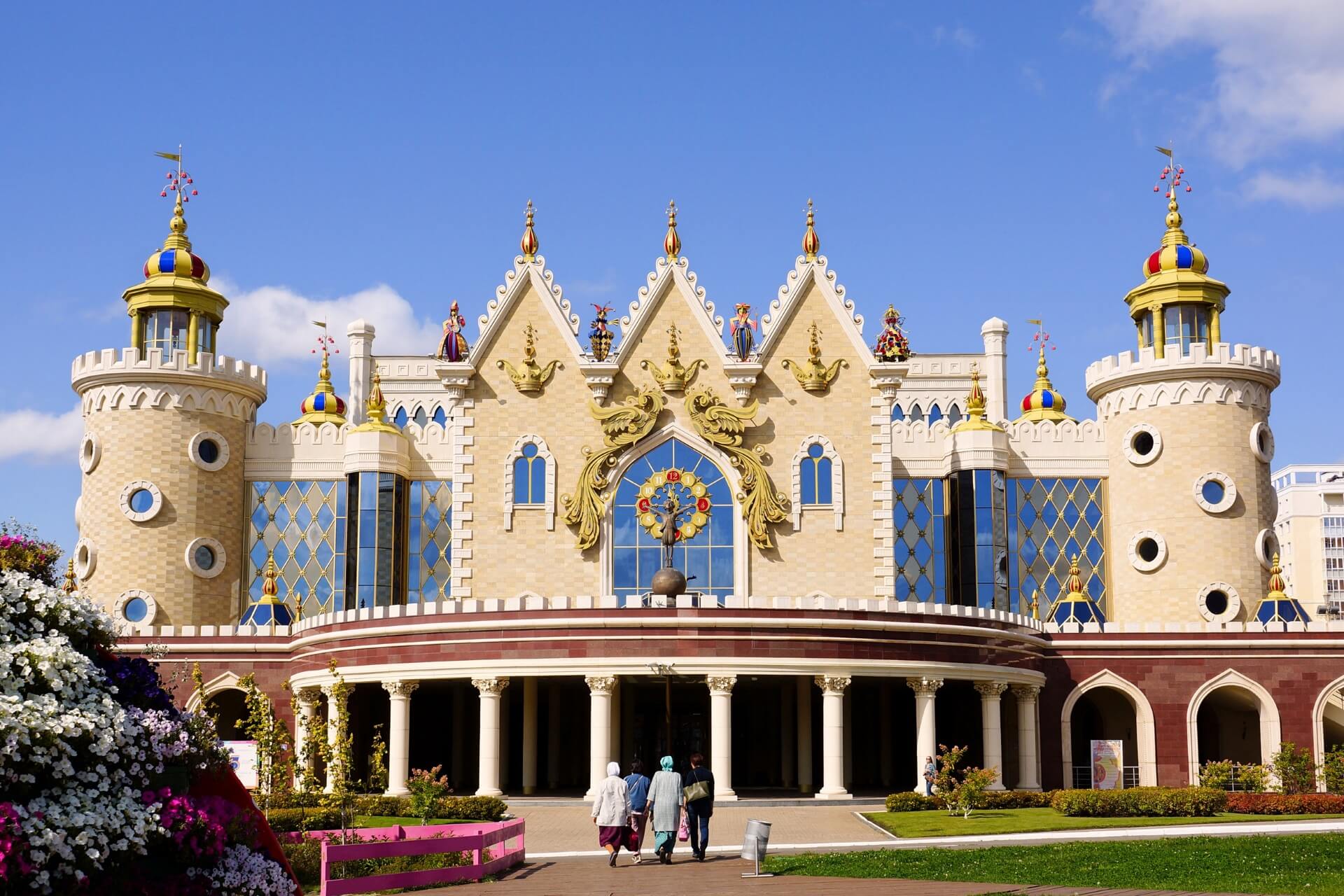 Театр кукол «Экият», Казань